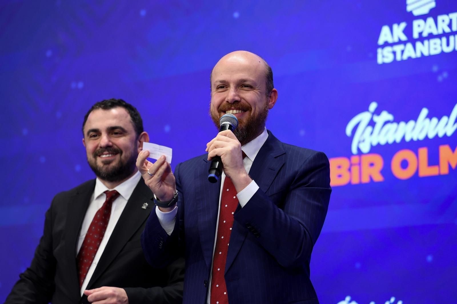 AK Parti Mahalle Başkanları Kampı katılımcıları