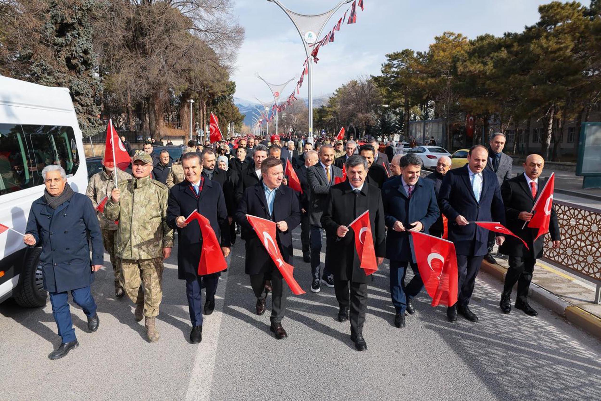 Erzincan Bayraklı Anma Töreni