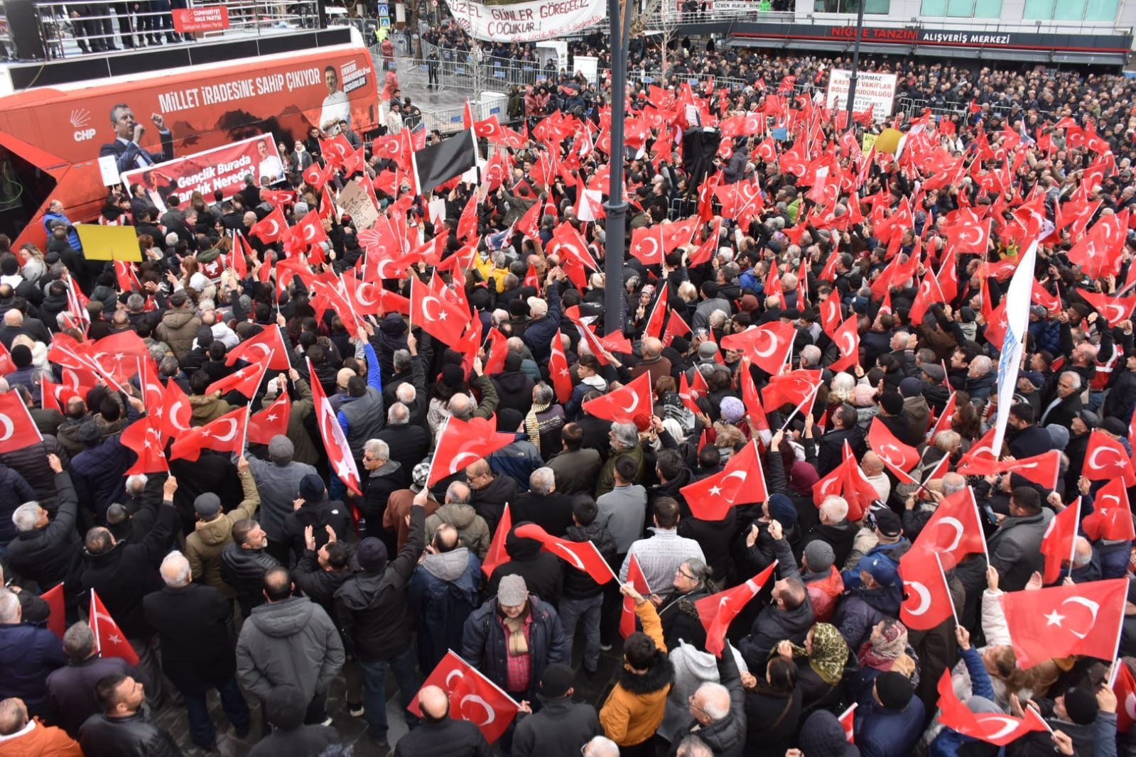 CHP Mitinginden Görüntüler