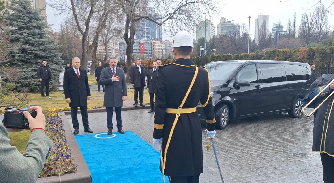 Mustafa Çiftçi ve Ali Yerlikaya devir teslim töreninde