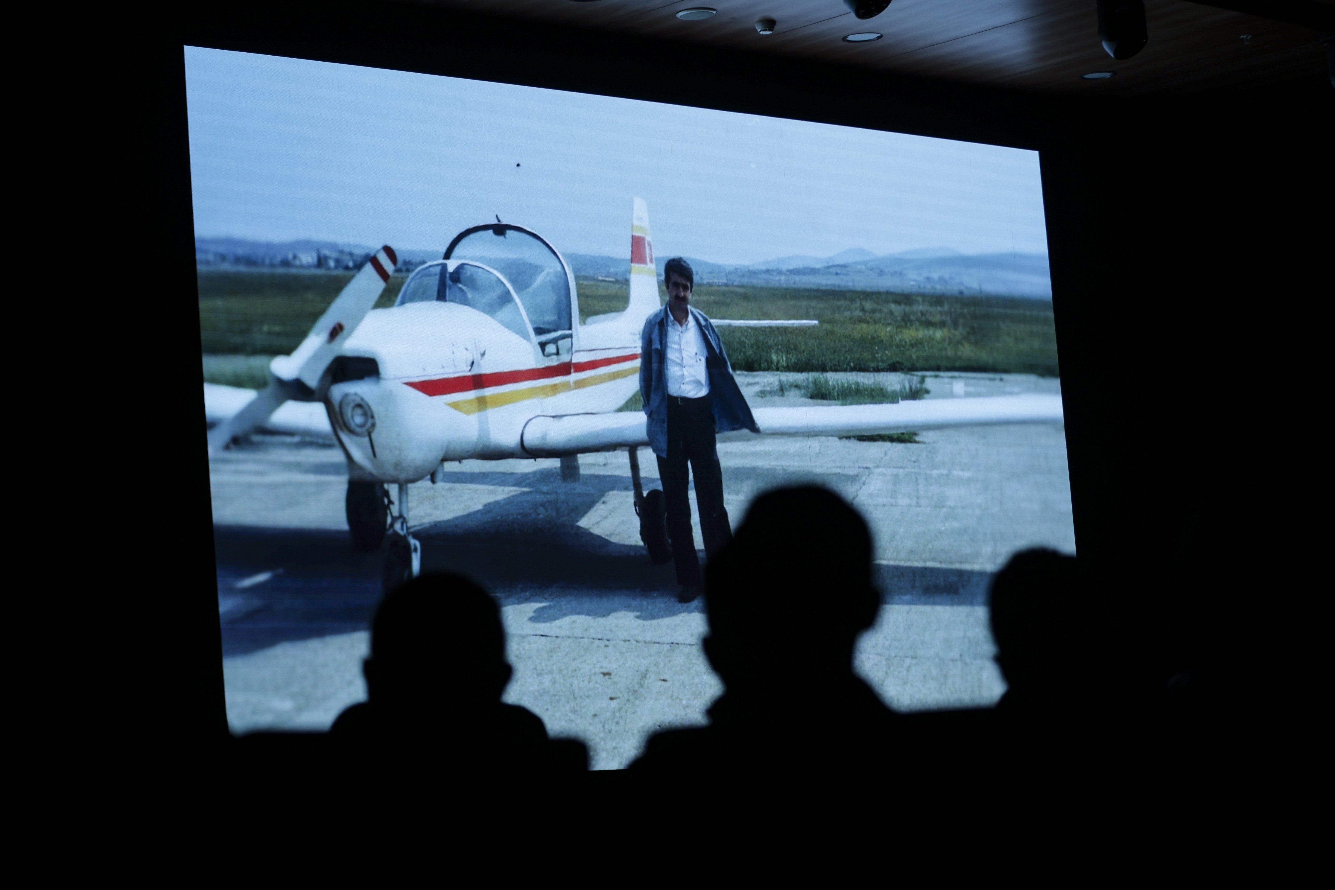 Özdemir Bayraktar Belgesel Gösterimi