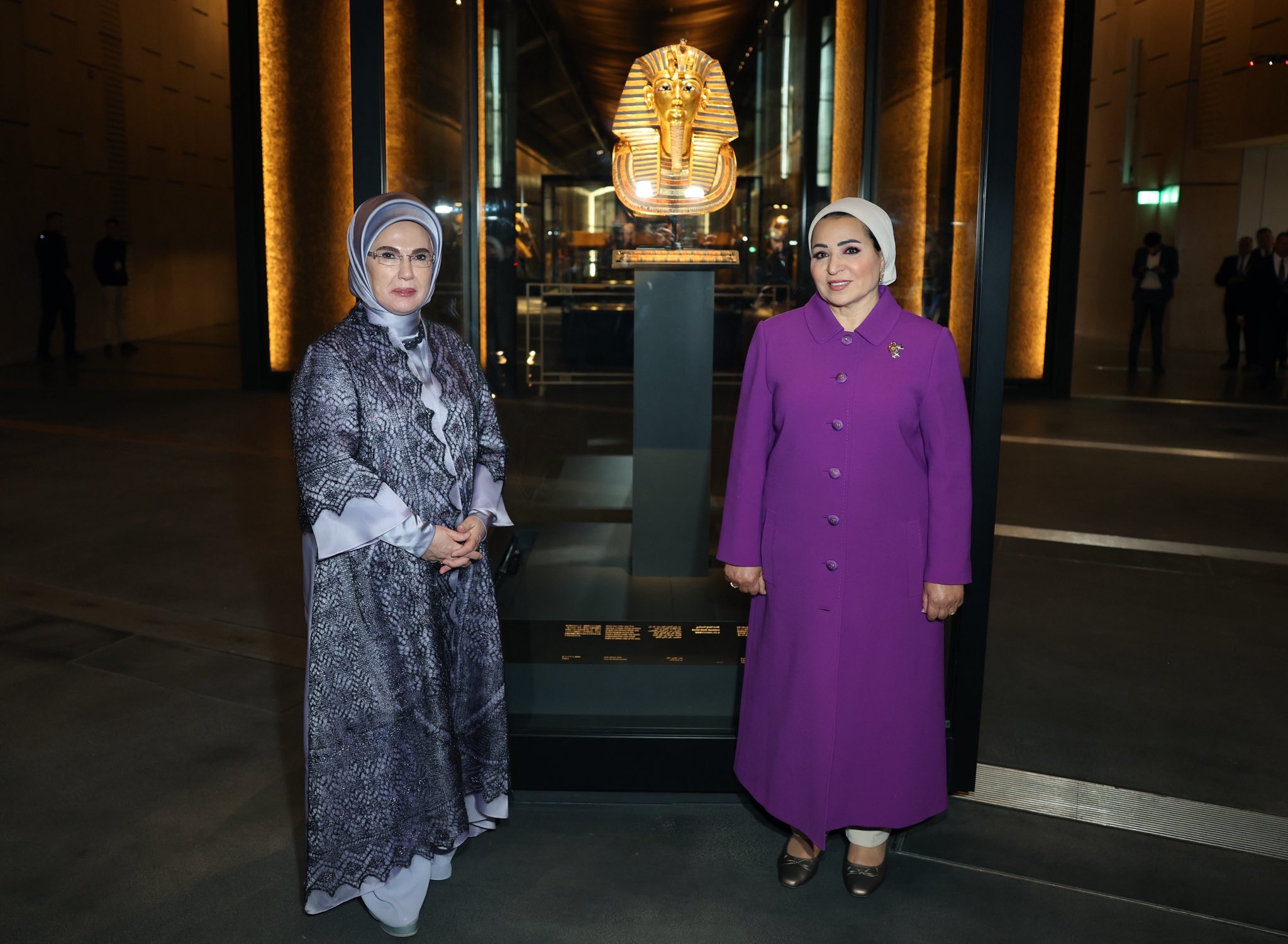 Emine Erdoğan Büyük Mısır Müzesi ziyareti