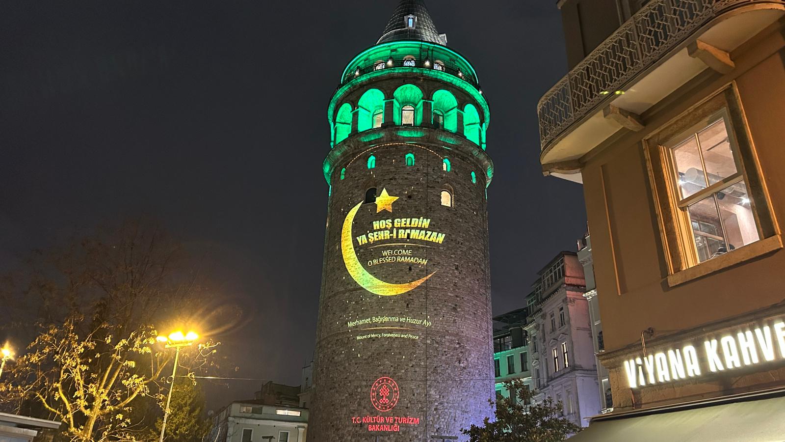 Galata Kulesi Merhamet Bağışlanma ve Huzur Ayı
