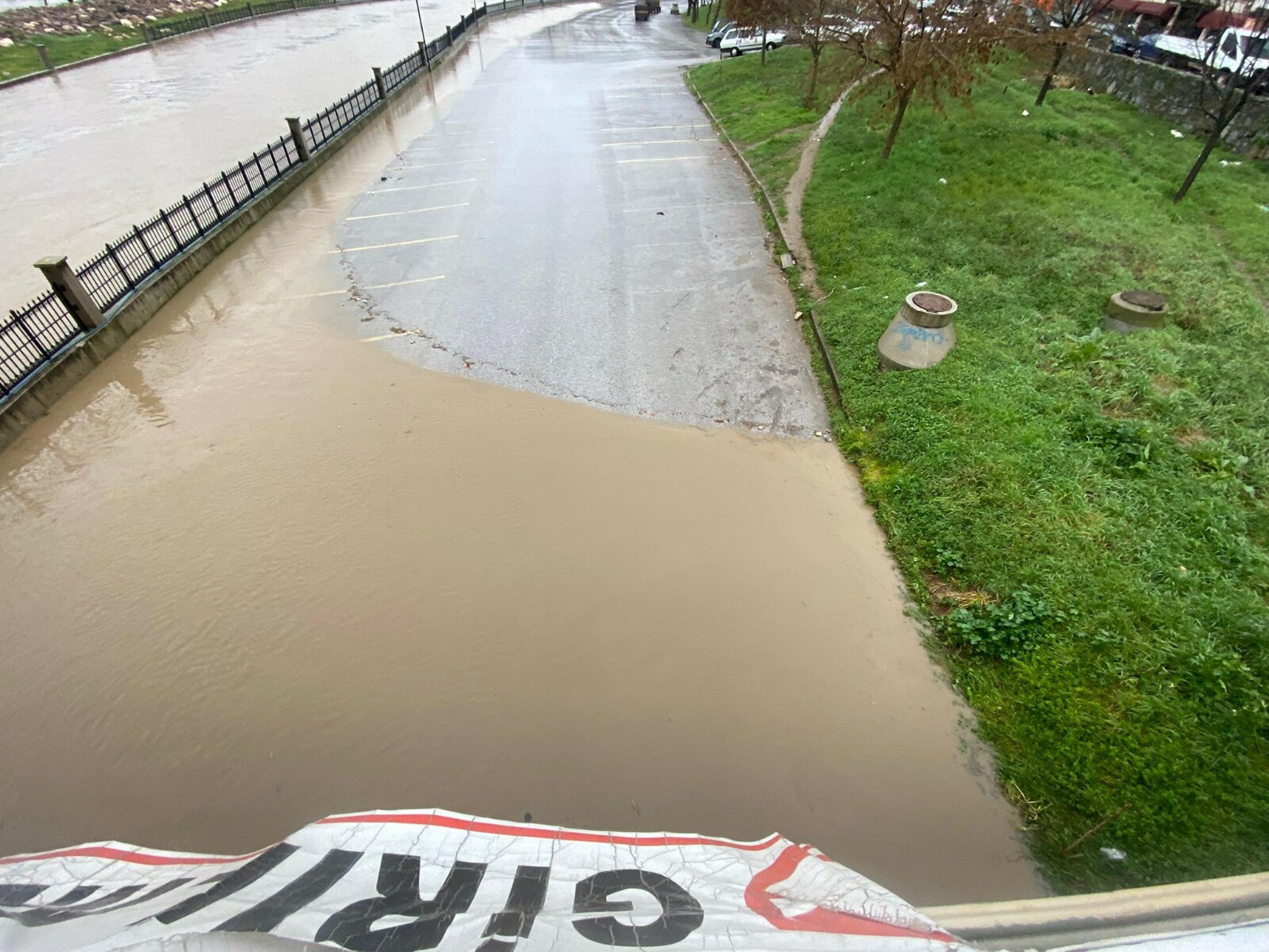 Çanakkale sel araç tahliye uyarısı