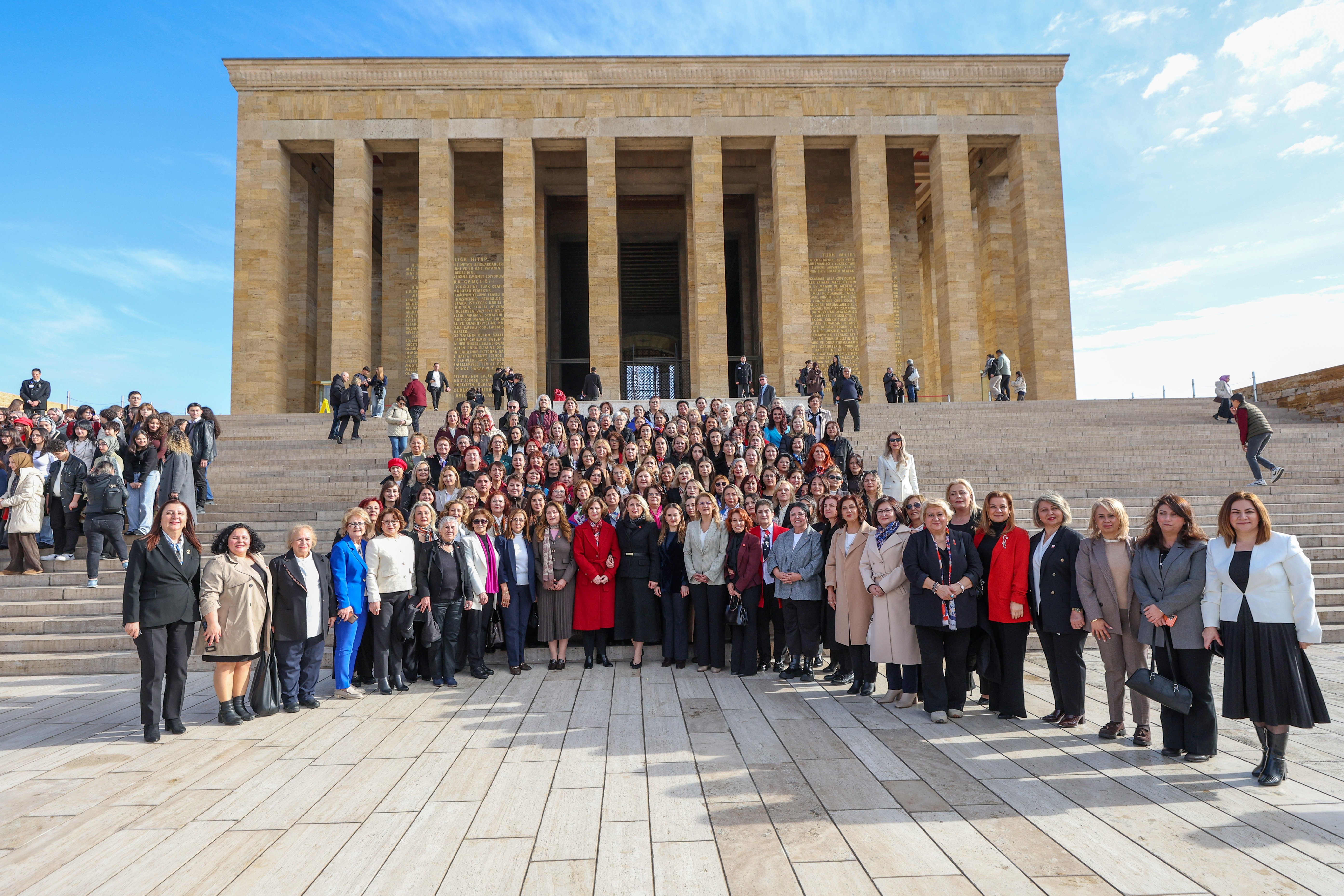CHP Kadın Kolları Anıtkabir