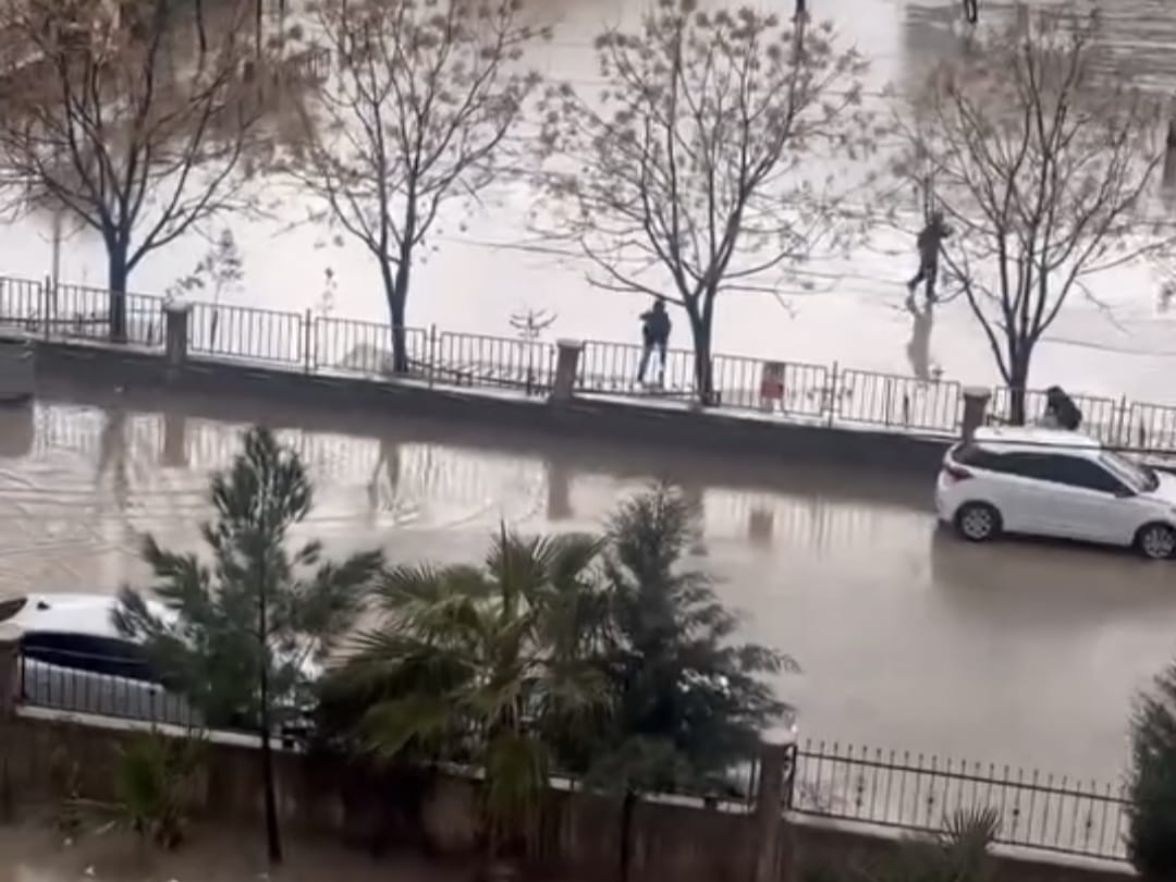 MARSU ekipleri Nusaybin sel müdahalesi