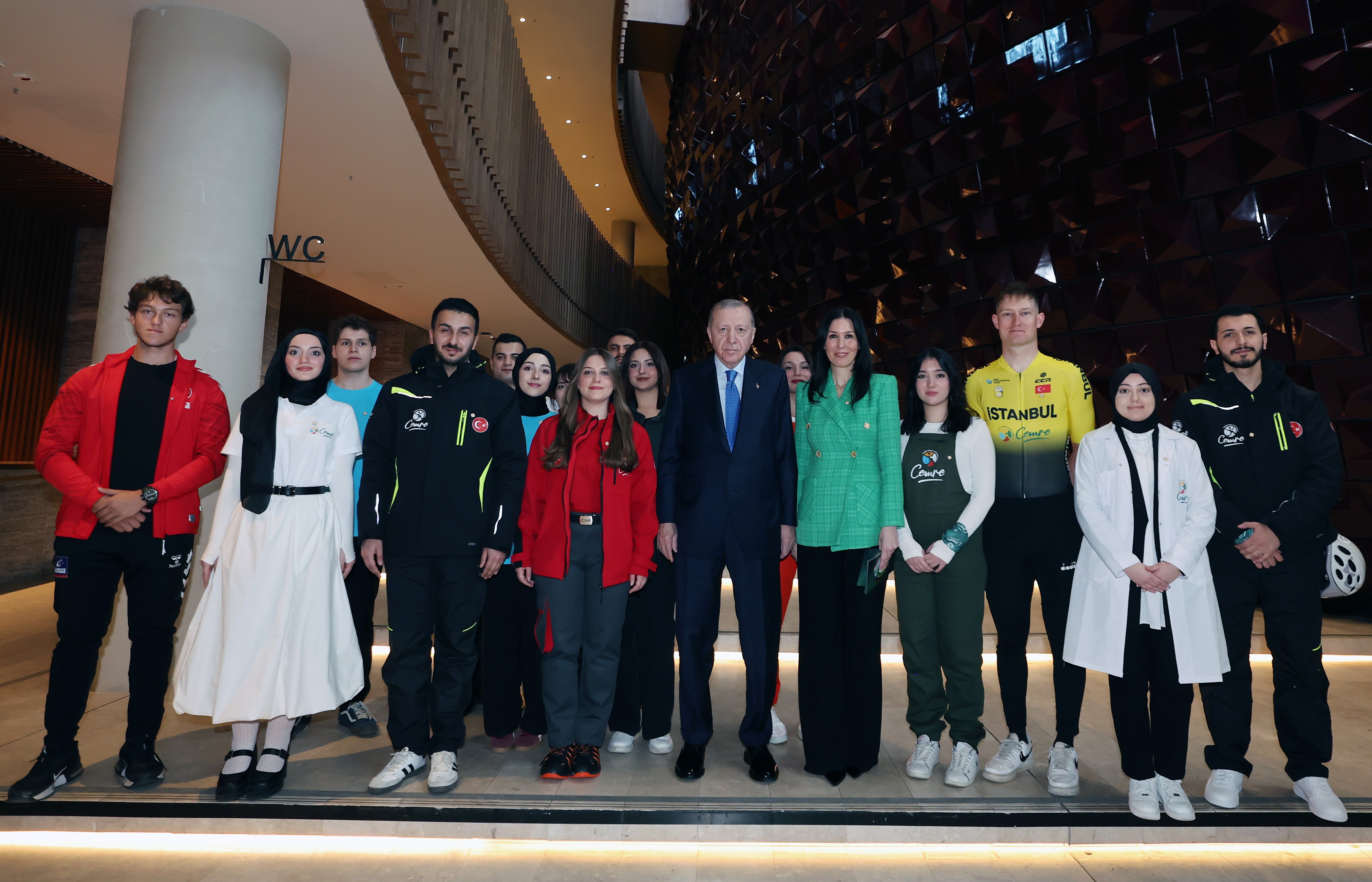 Cumhurbaşkanı Erdoğan Cemre Vakfı Tanıtım Programı