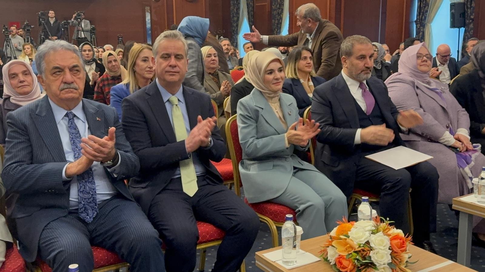 Bakan Mahinur Özdemir Göktaş İnsan Hakları ve Aile Zirvesi