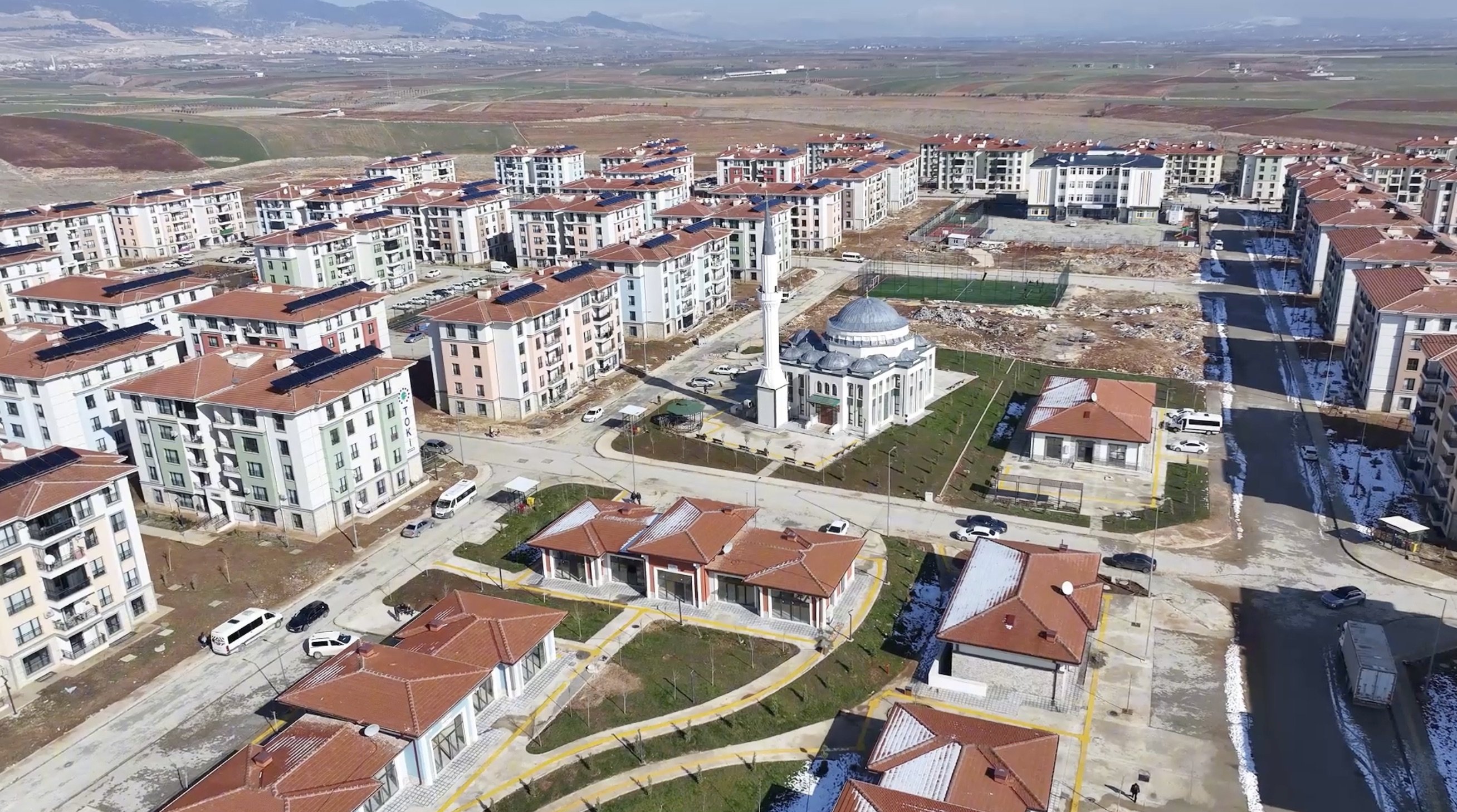 Yeni tamamlanan deprem konutları