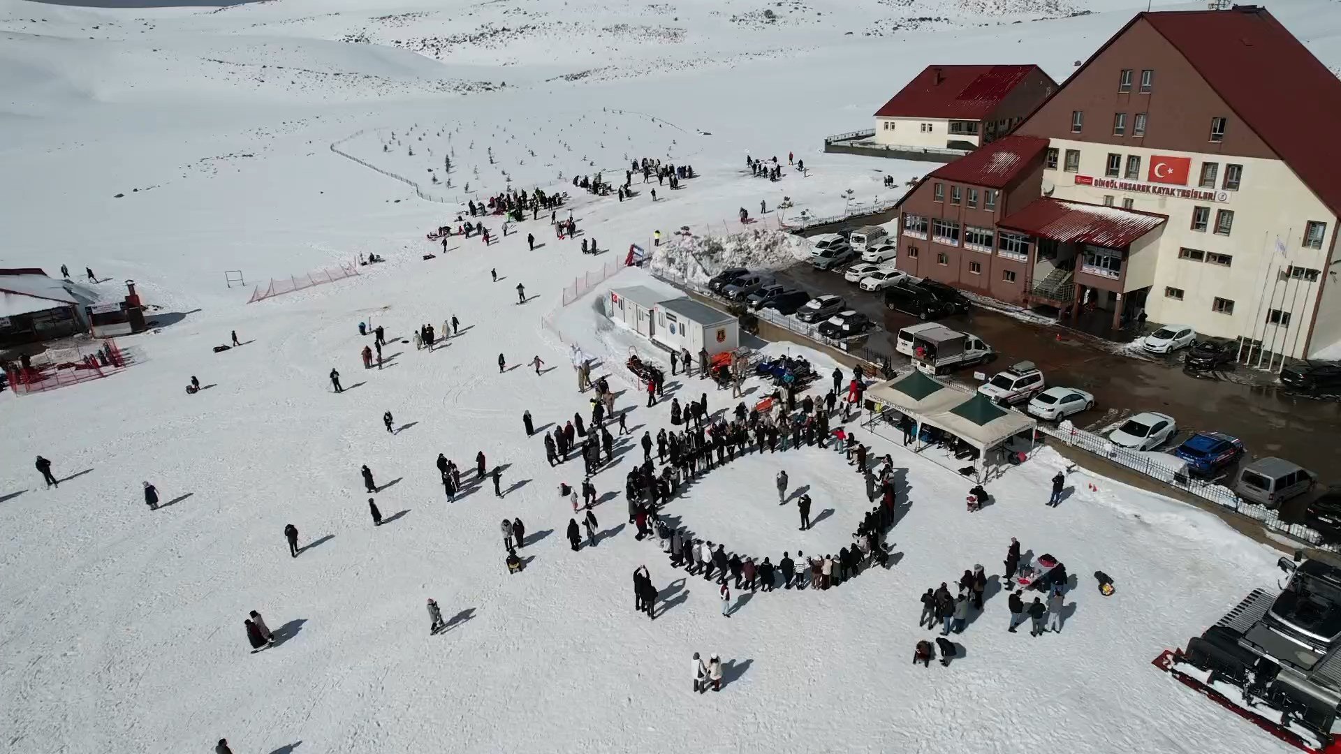 Hesarek Kayak Merkezi yetkili