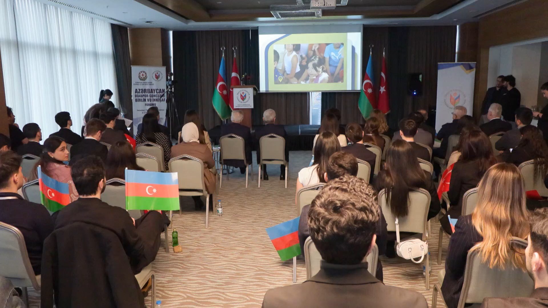 Azerbaycan Diaspora Forumu Katılımcıları