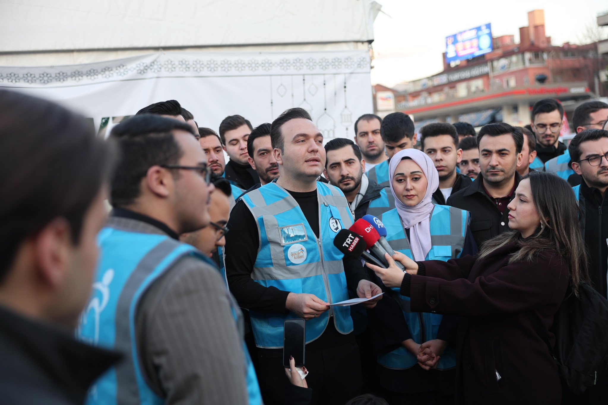AK Parti Gençlik Kolları iftar ikramı