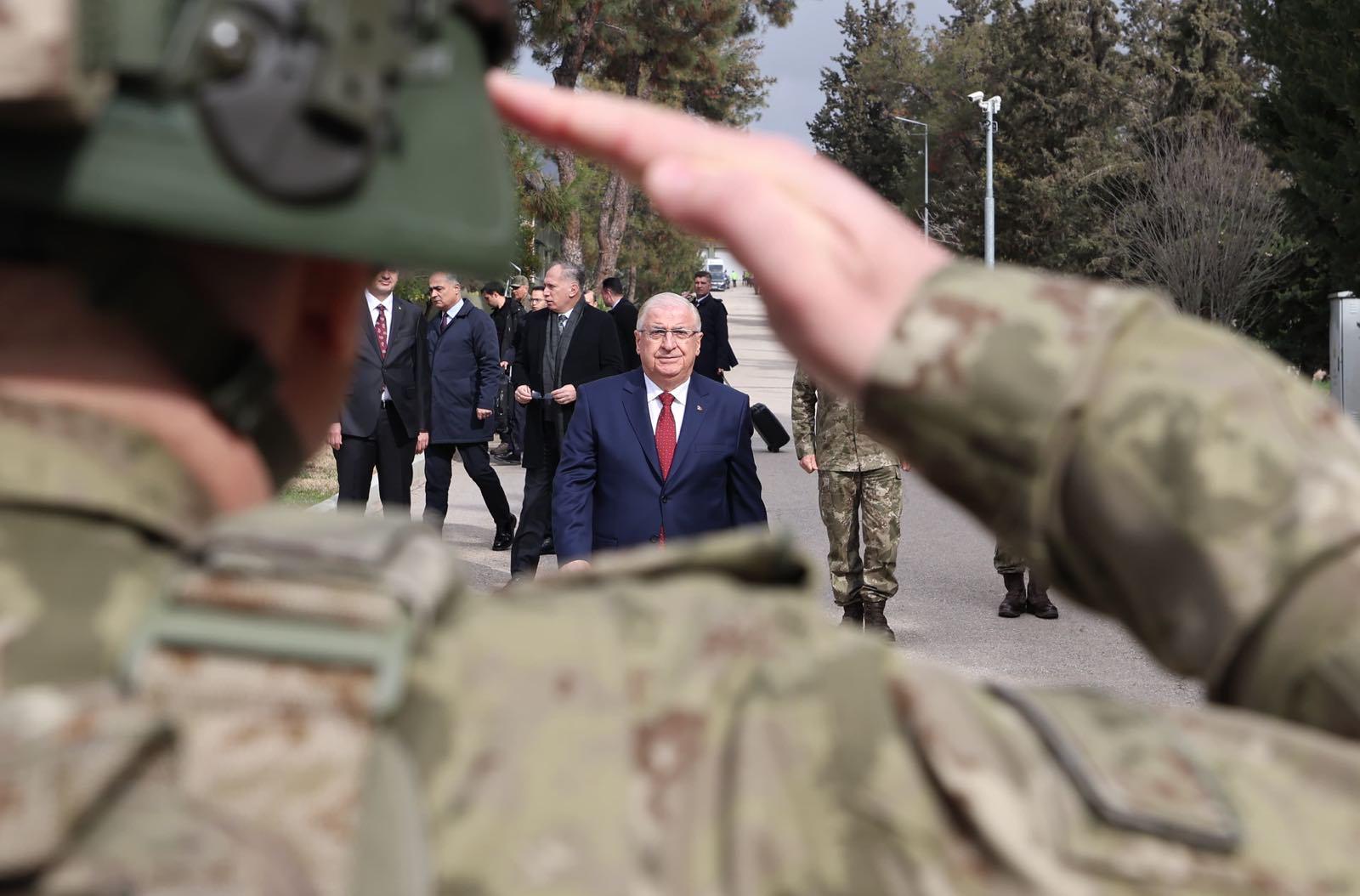 Milli Savunma Bakanı Yaşar Güler Kilis