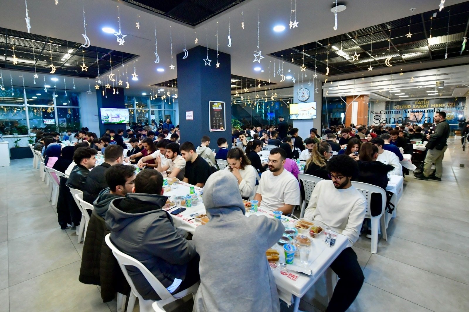 Fatih Belediyesi Ramazan Yardımları