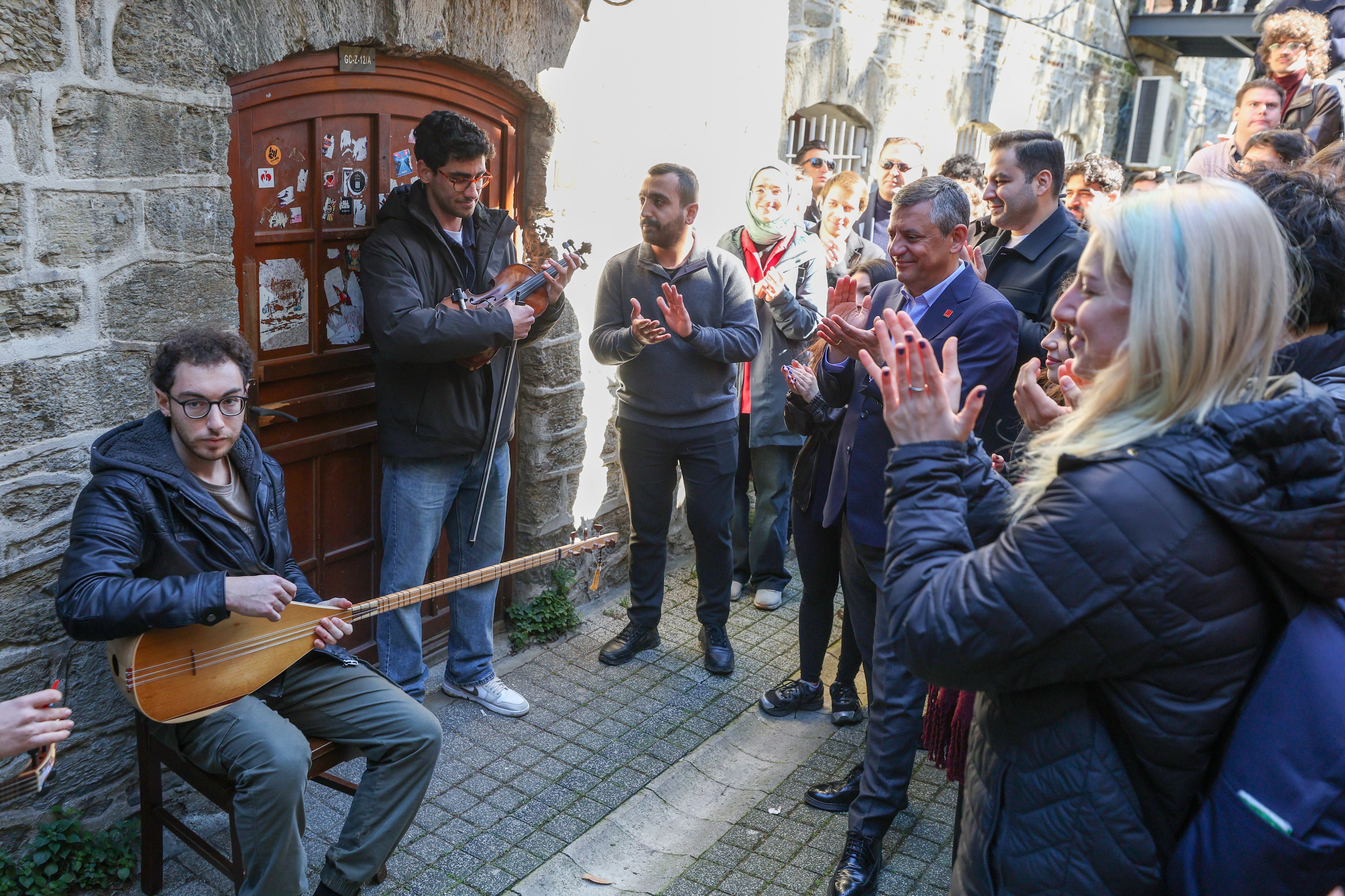 Özgür Özel Boğaziçi Üniversitesi Ziyareti