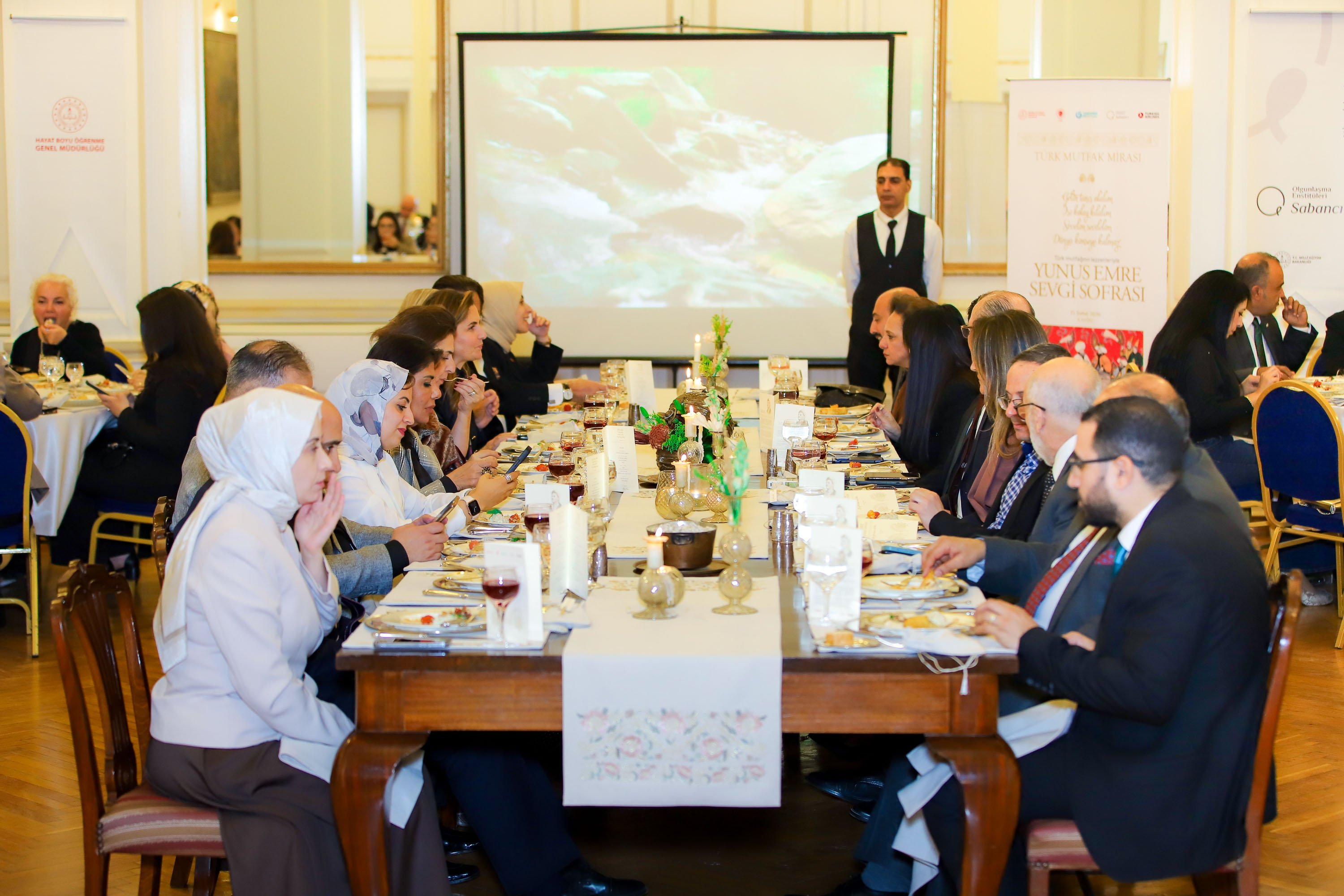 Kahire Sevgi Sofrası Programı