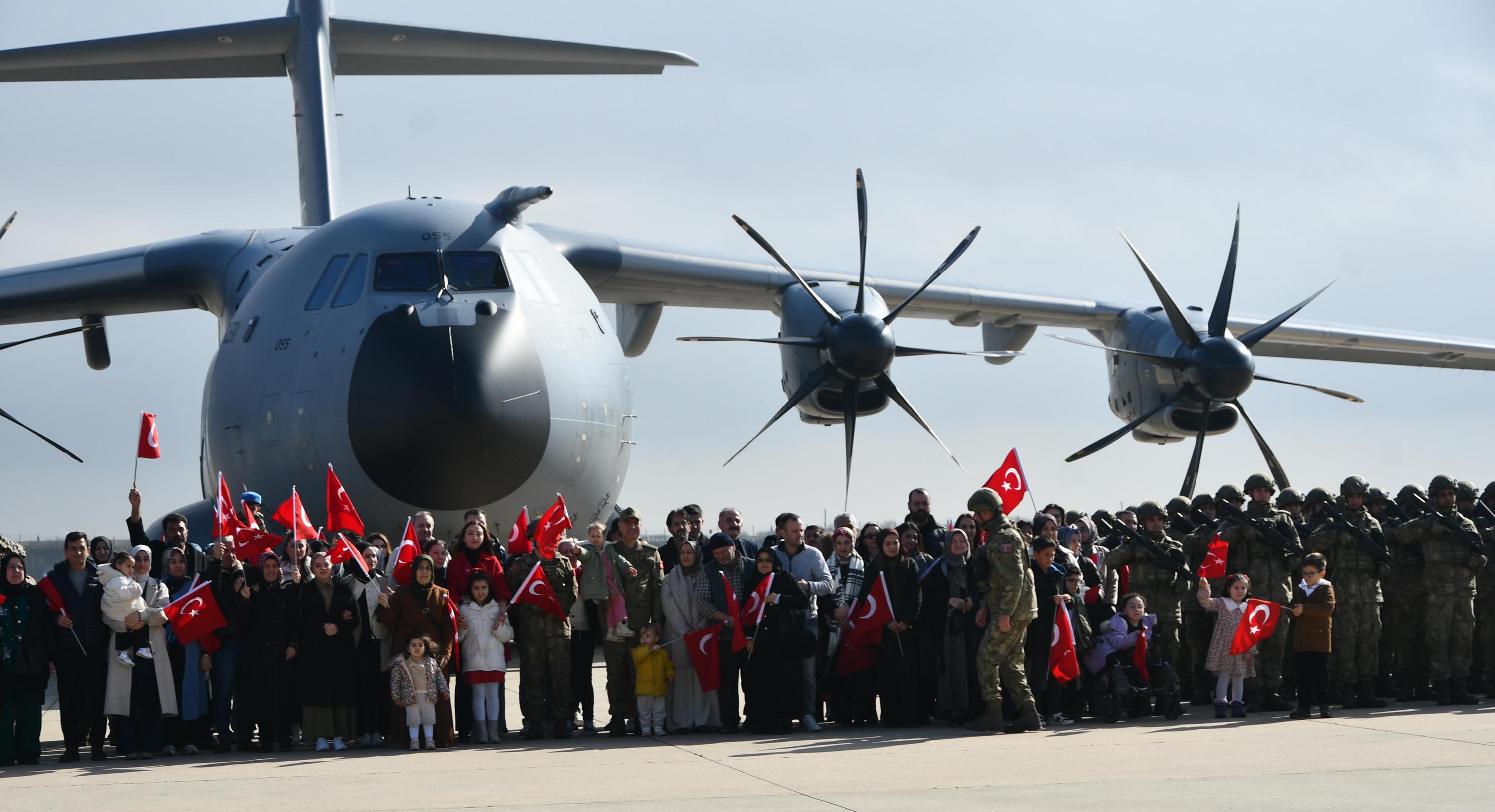 Türk Askeri Uçağı Almanya Wunstorf Havaalanı