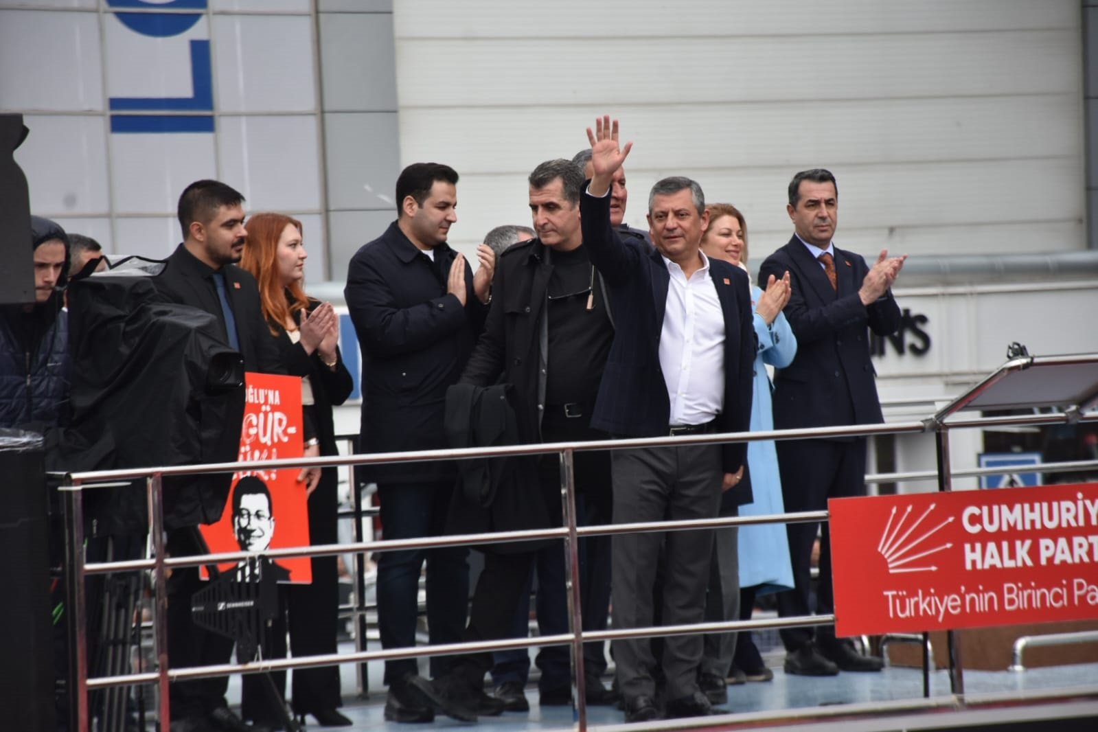 Özgür Özel Konuşma Yapıyor