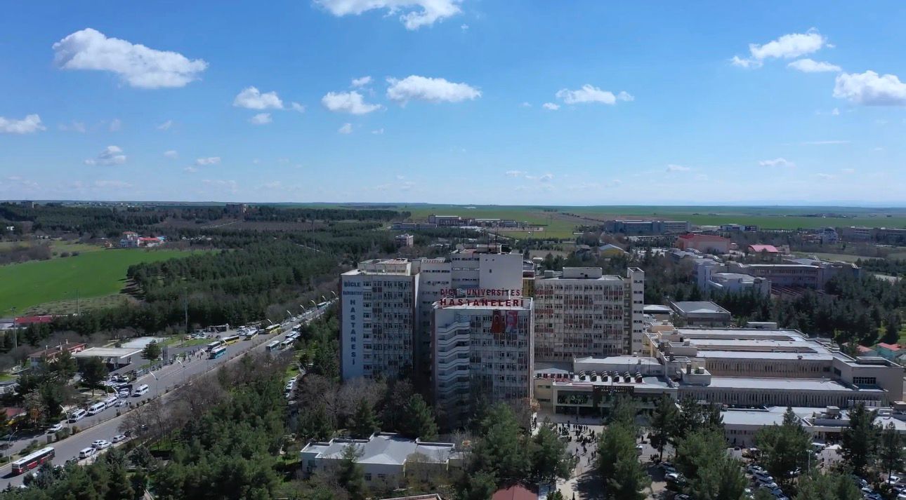Dicle Üniversitesi sağlık çalışanları