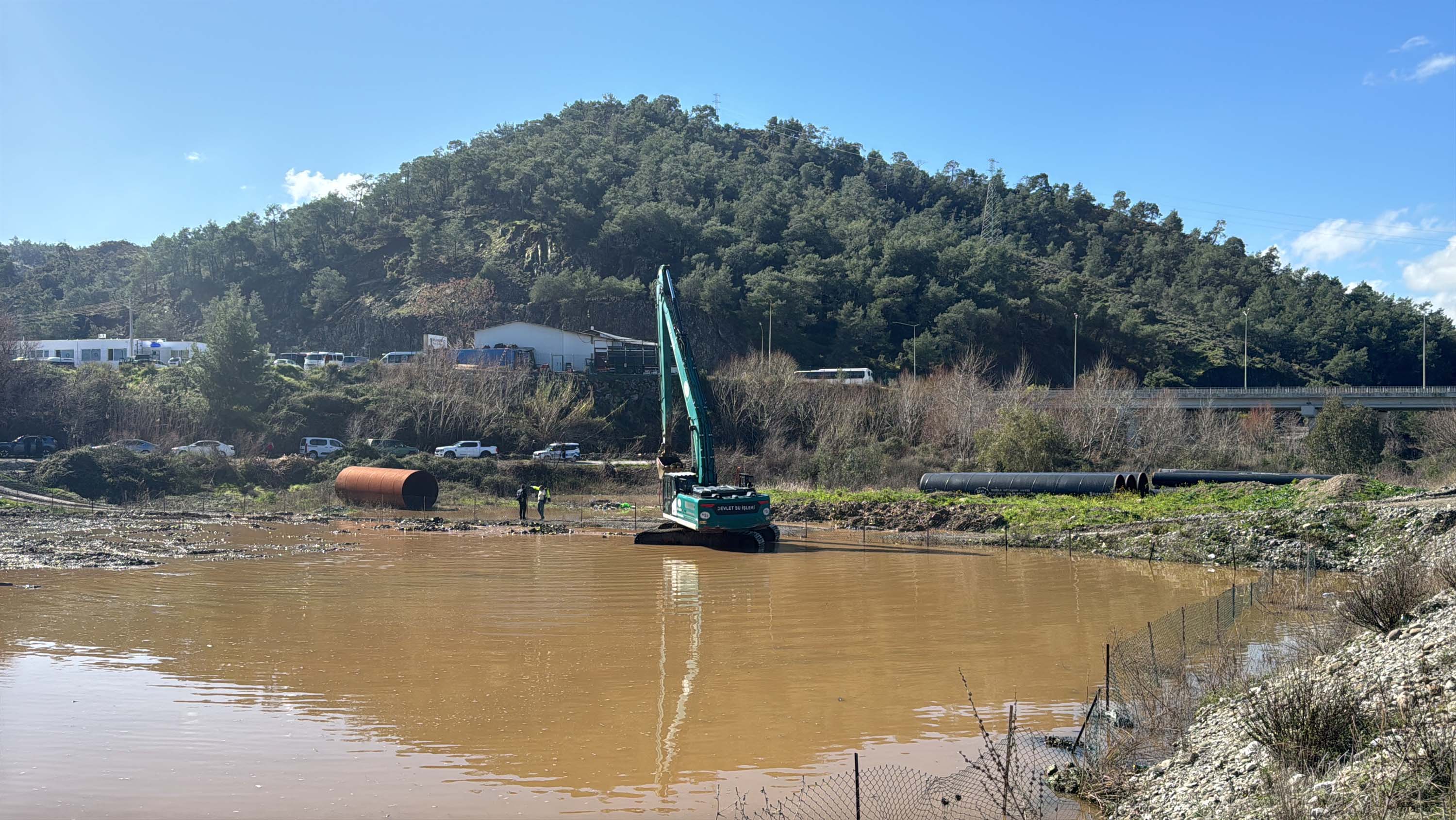 DSİ Ekipleri Çalışıyor