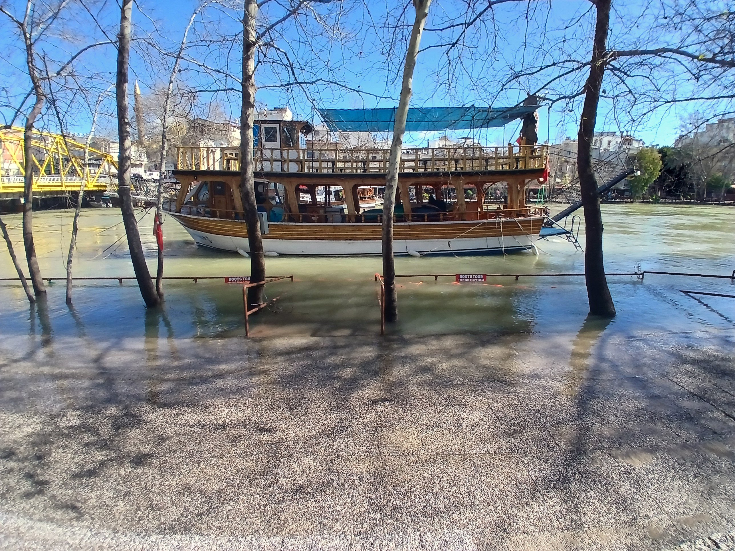 Antalya sel Serik AFAD kurtarma