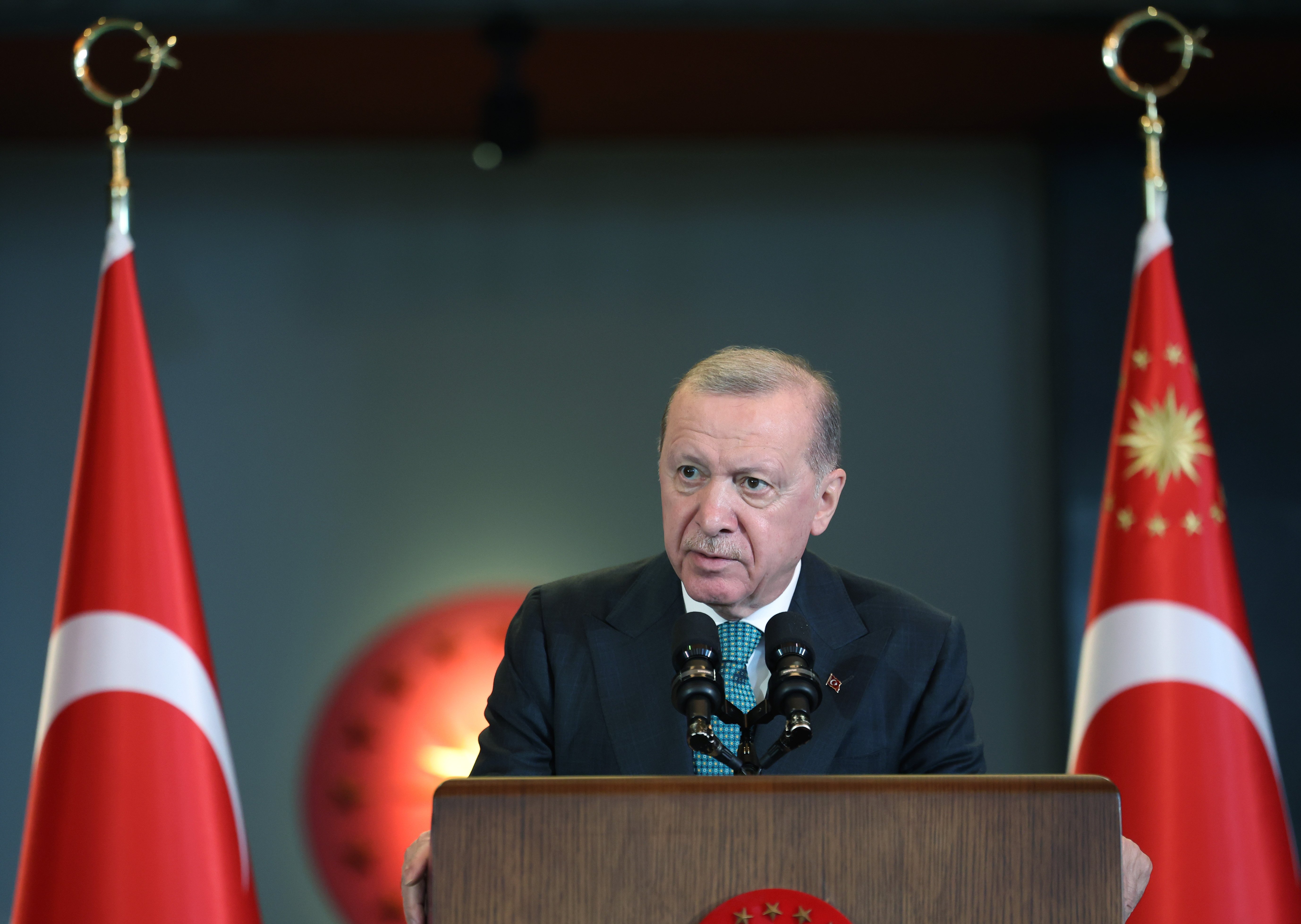 Cumhurbaşkanı Erdoğan konuşma yapıyor