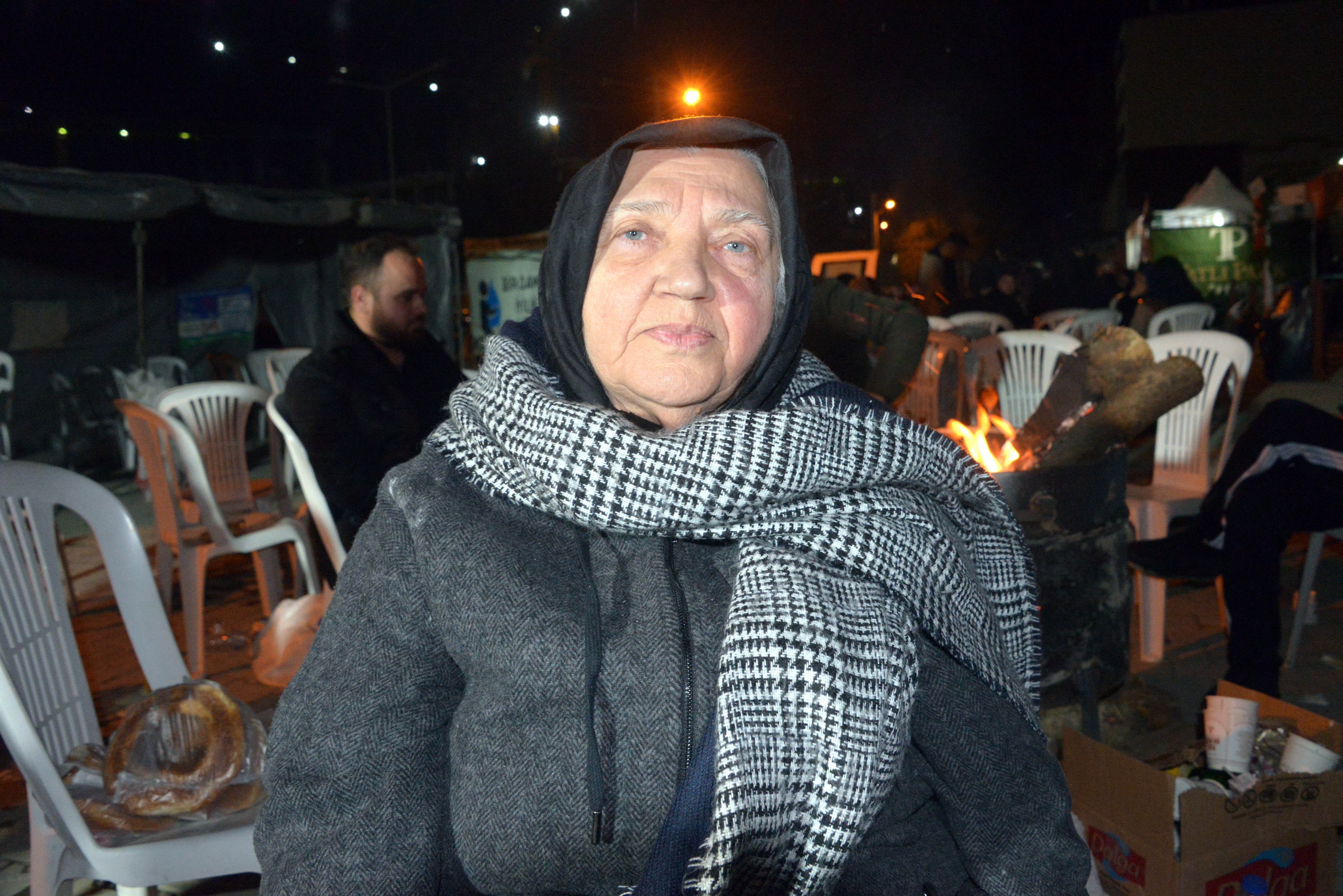 Ebrar Siteleri depremzede aileler