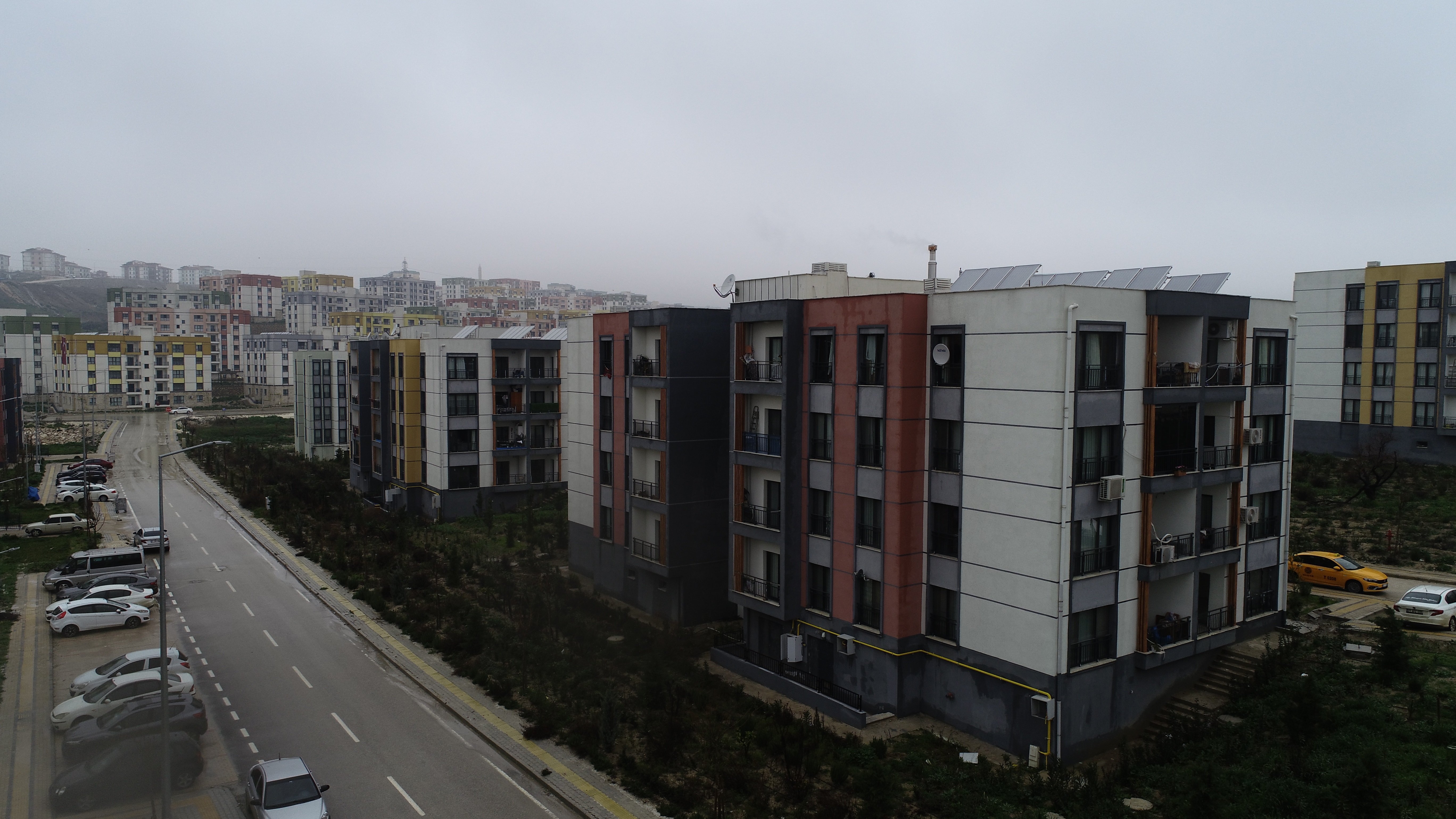 TOKİ deprem konutları inşaat sahası