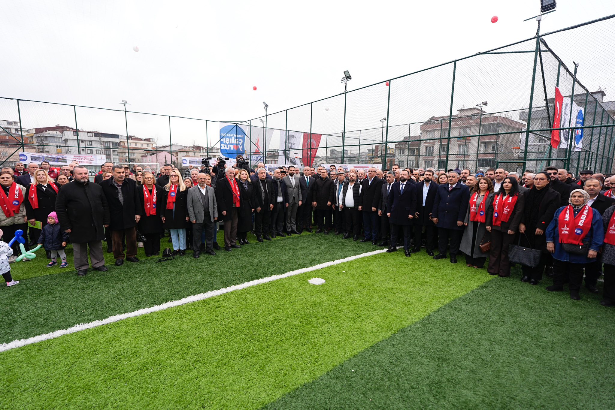 Pir Sultan Abdal Parkı çocuk oyun alanı