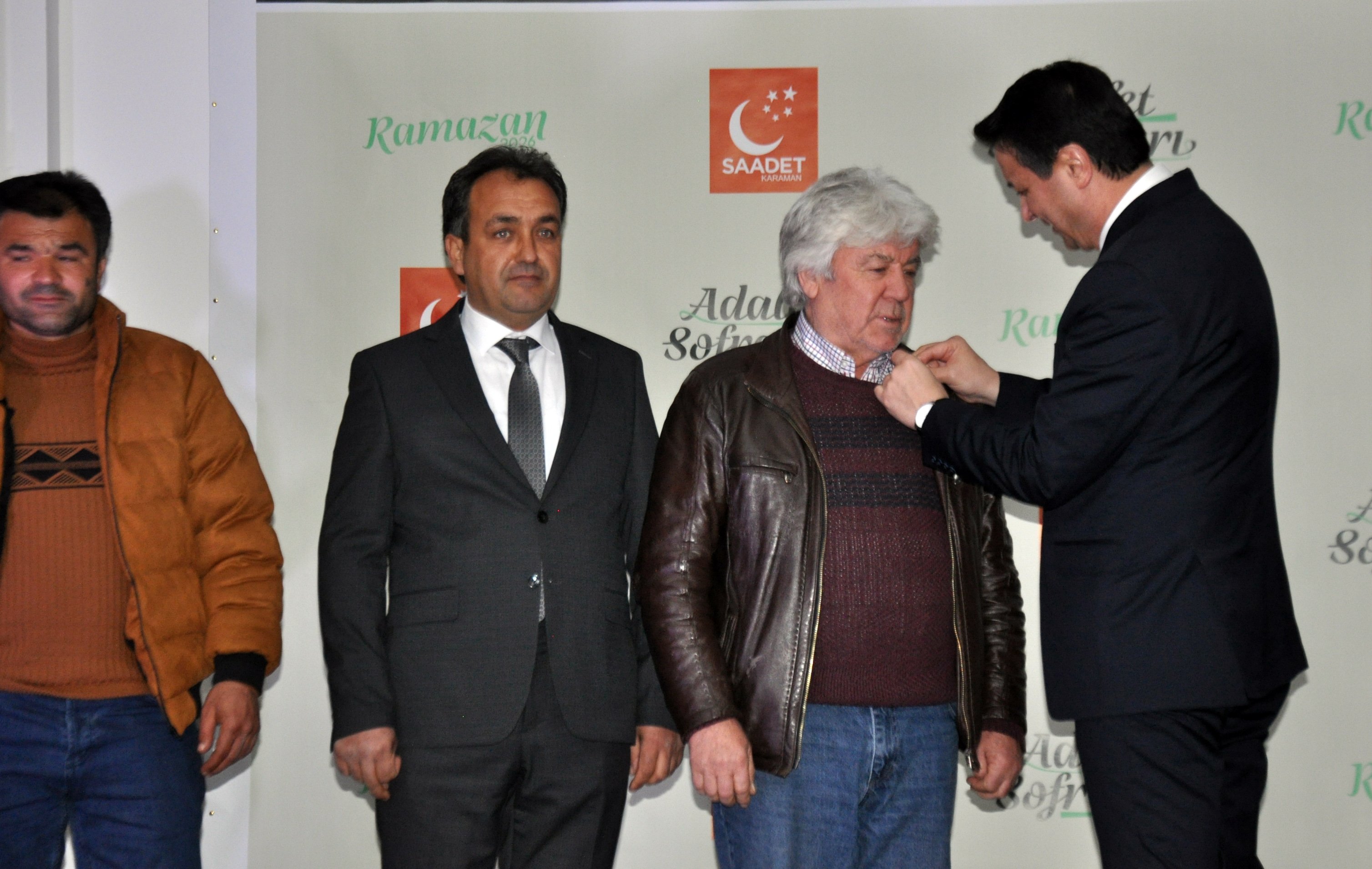 Mahmut Arıkan konuşma yapıyor