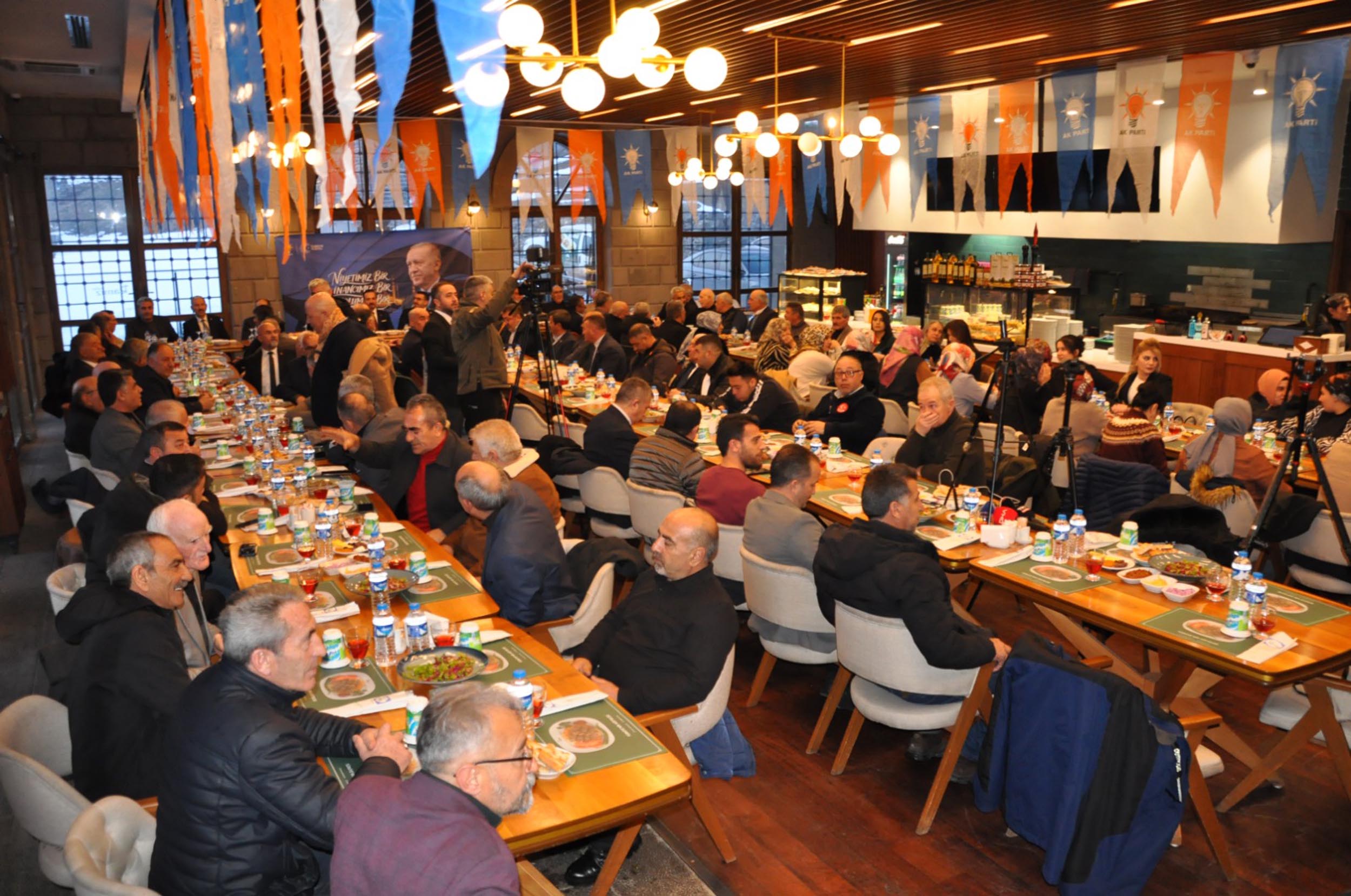 Kürşad Zorlu Kars ziyareti