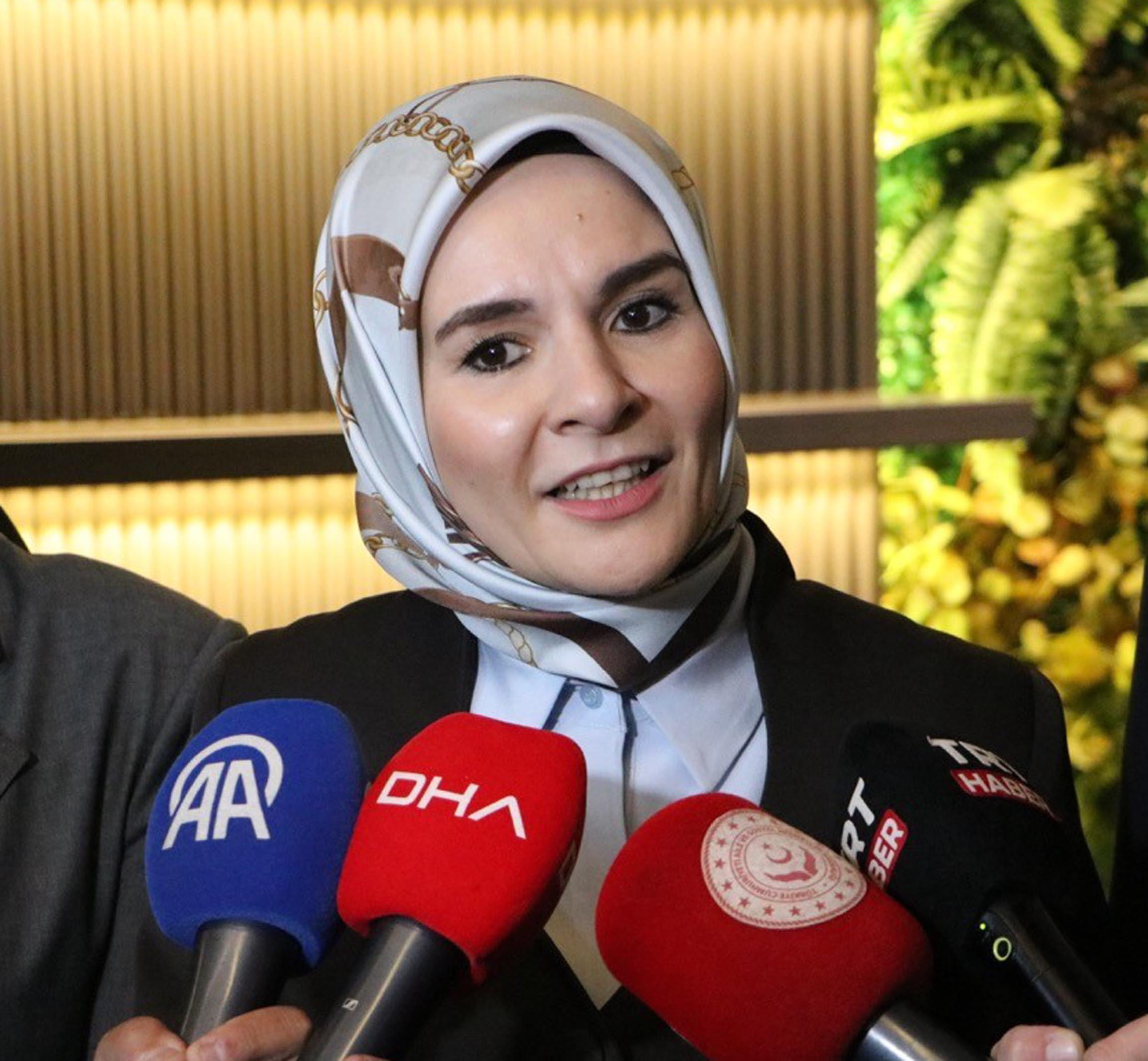 Bakan Göktaş Yaşlı Vatandaş Ziyareti