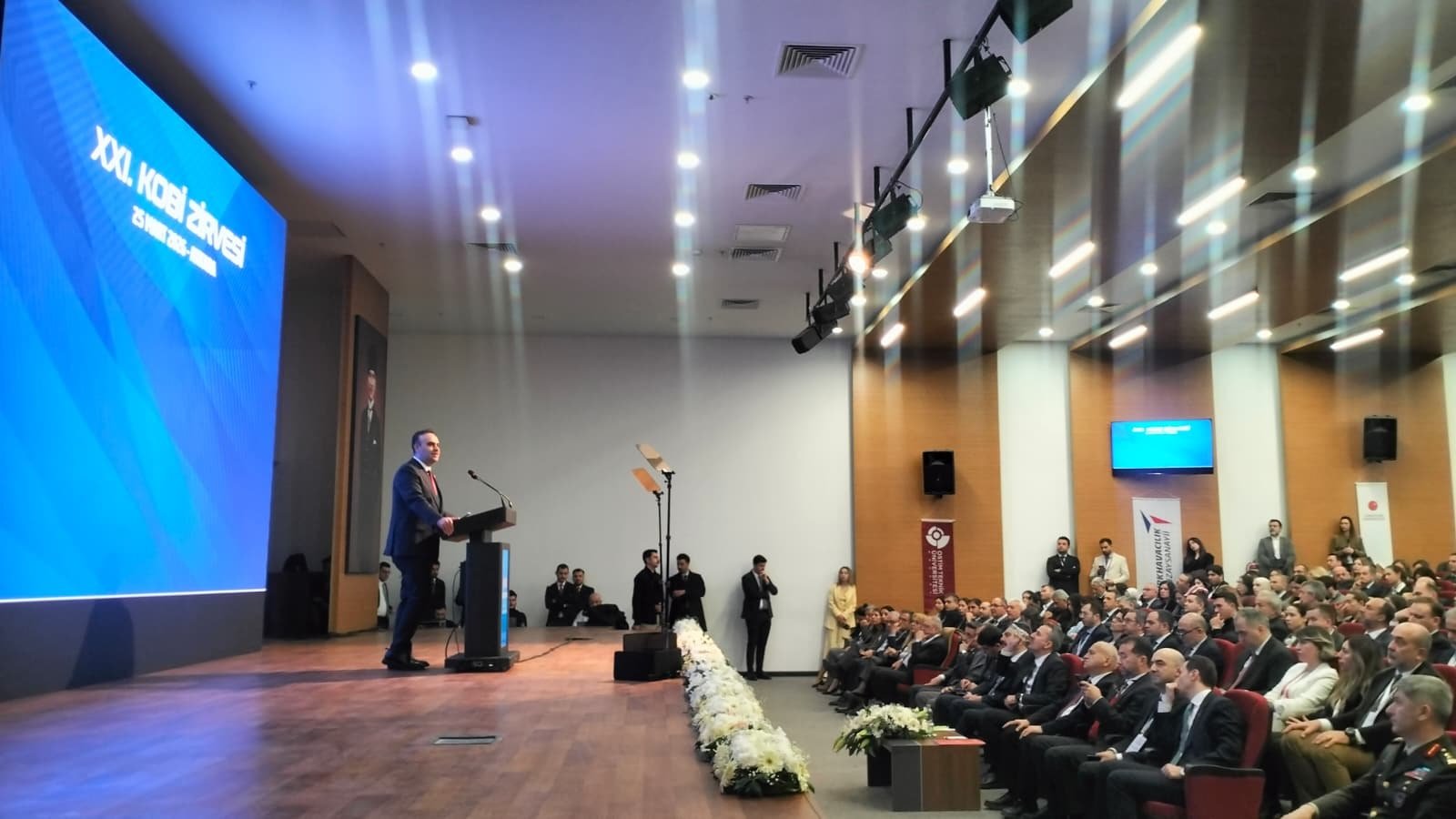 Bakan Mehmet Fatih Kacır KOBİ Zirvesi