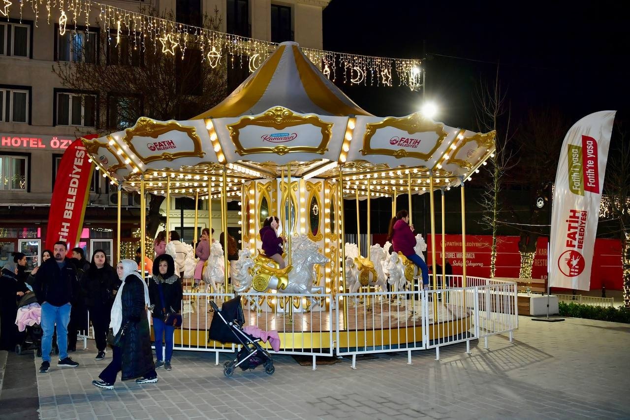 Fatih Belediye Başkanı Mehmet Ergün Turan açıklama