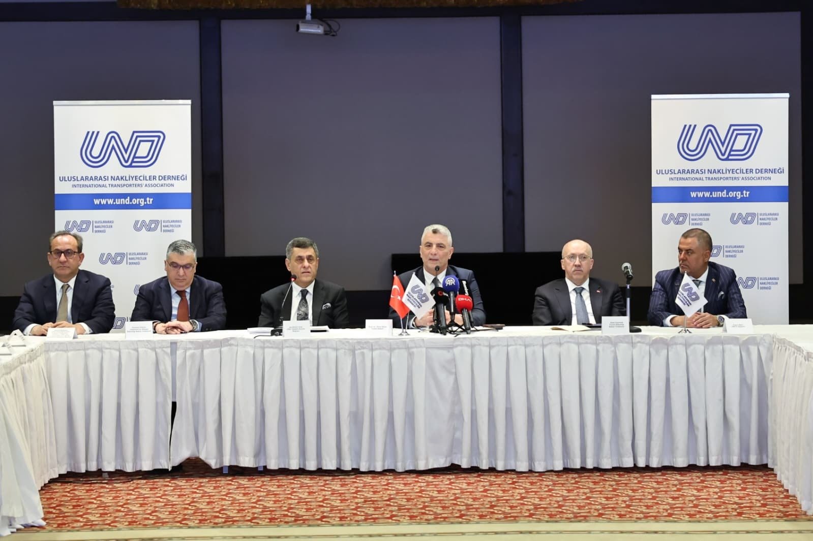 Toplantı genel görünüm