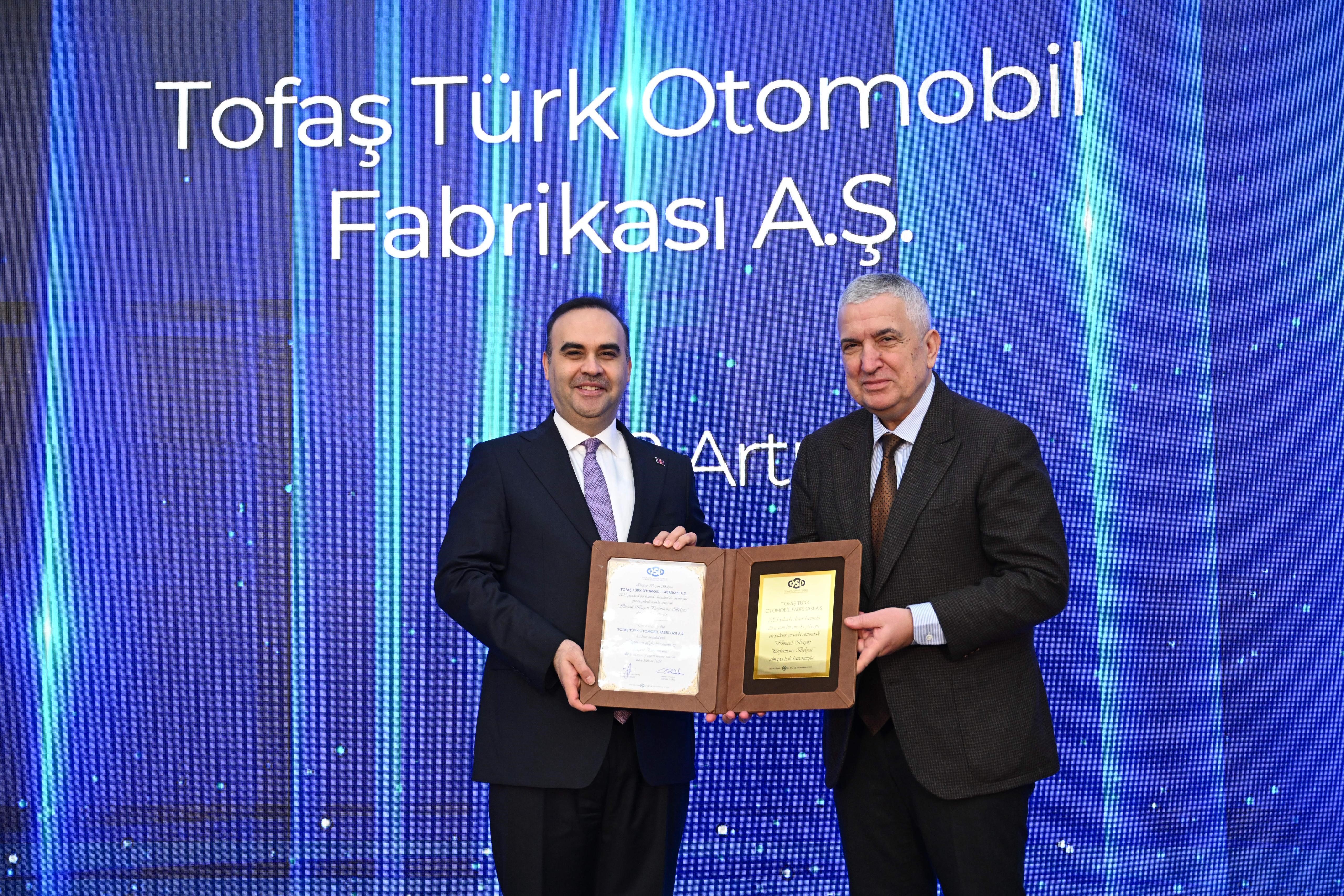 Bakan Kacır Konuşma Yapıyor