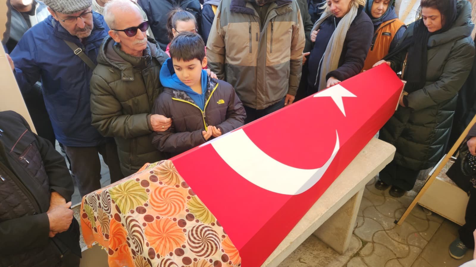 Fatma Nur Çelik cenaze töreni kalabalık