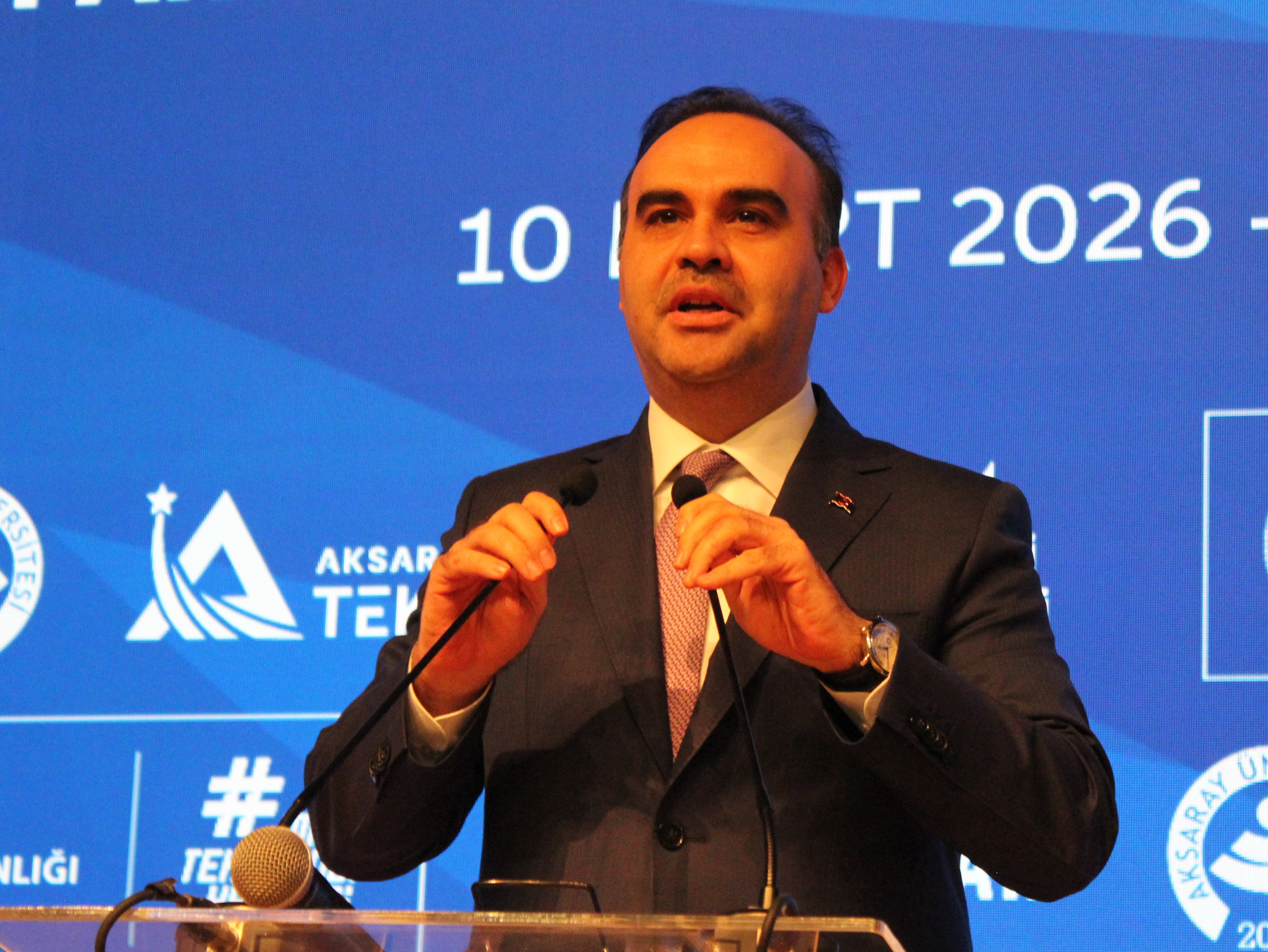 Bakan Fatih Kacır Aksaray Üniversitesi