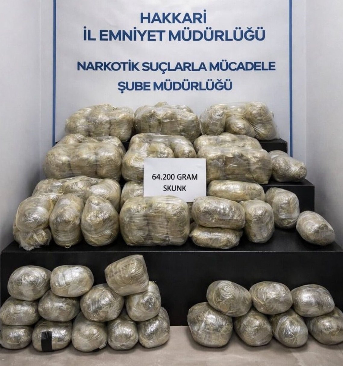 Hakkari uyuşturucu operasyonu skunk maddesi ele geçirildi