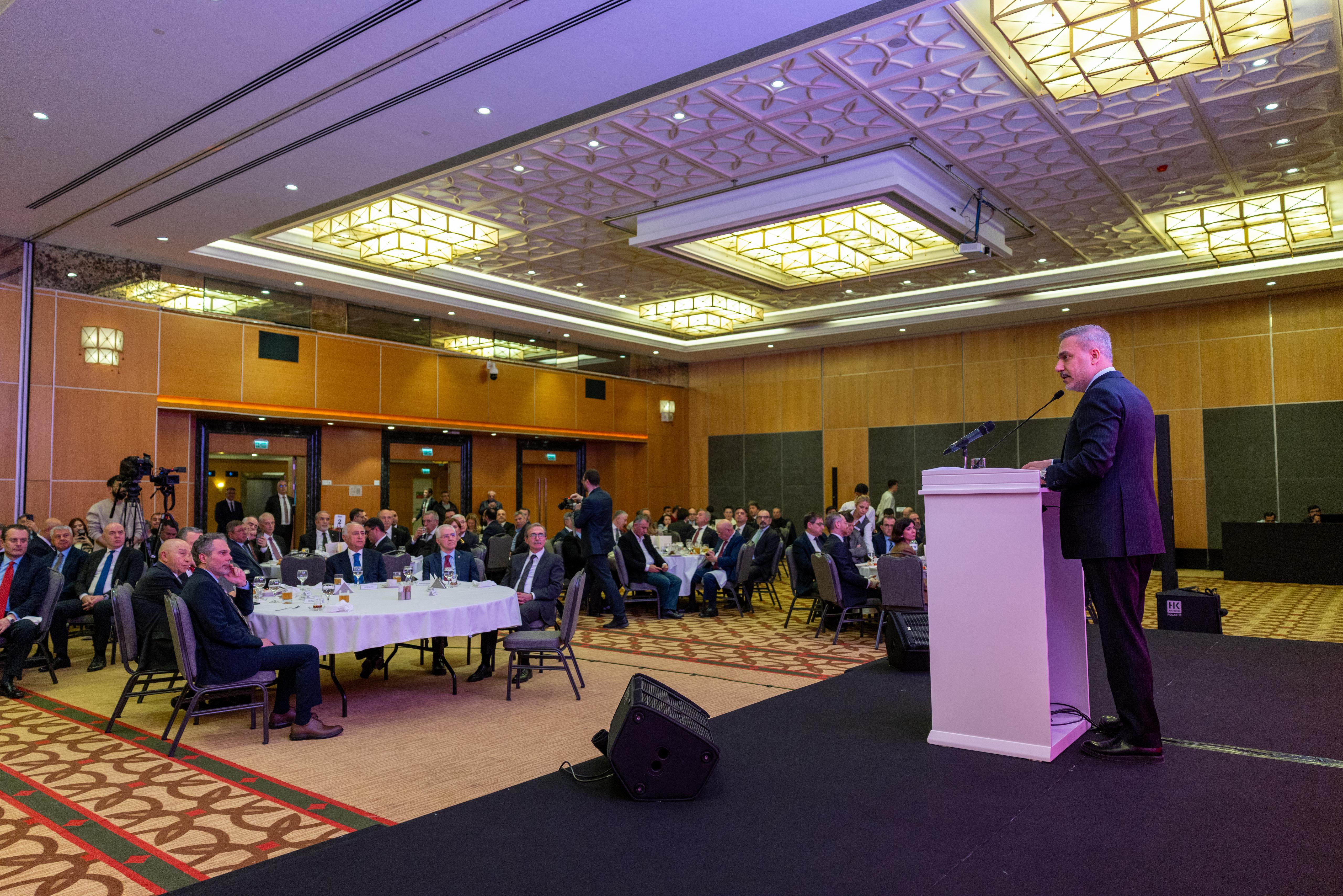 Dışişleri Bakanı Hakan Fidan Türkiye Müteahhitler Birliği İftarı