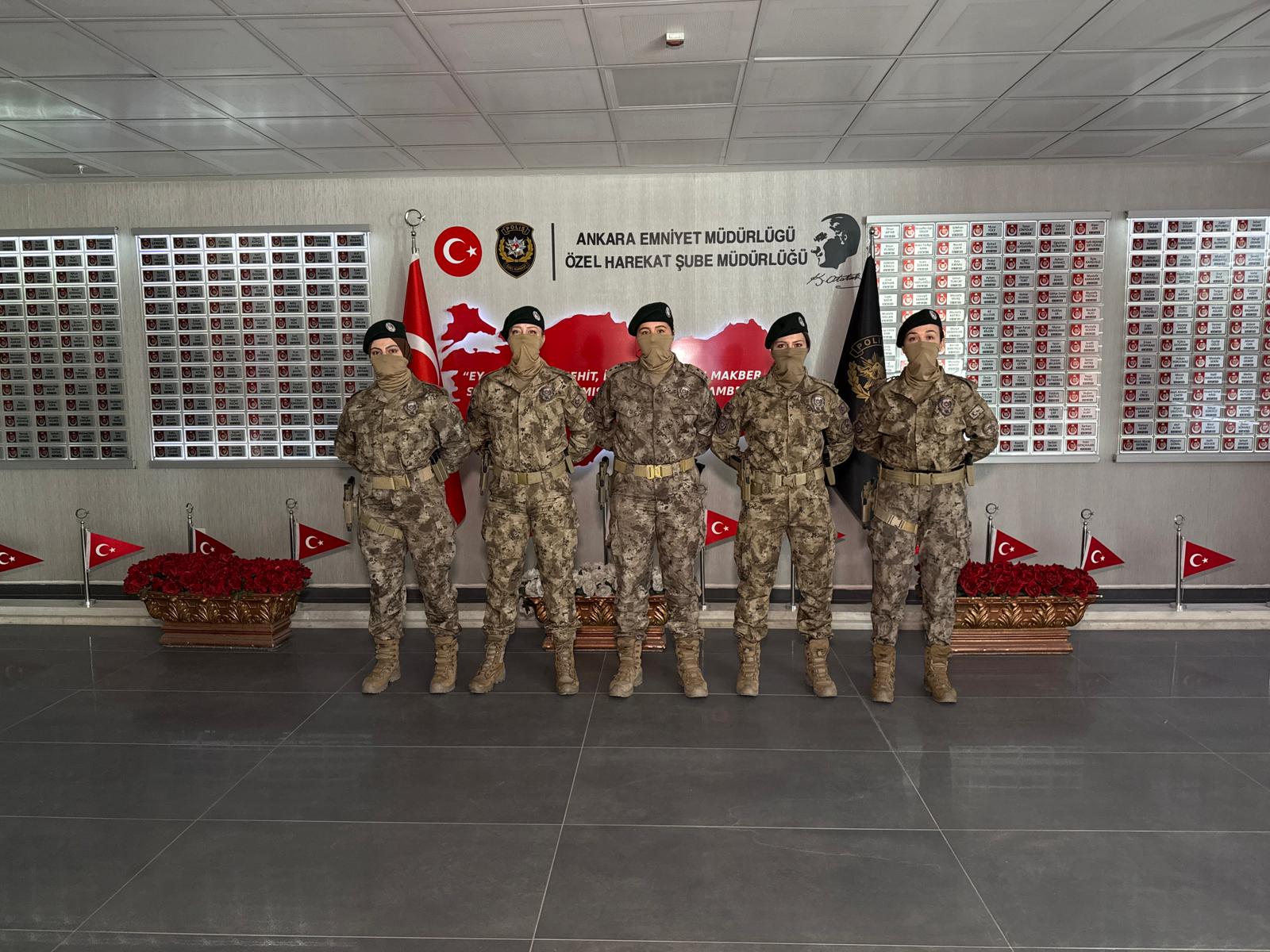 Kadın Özel Harekat Polisleri Eğitim