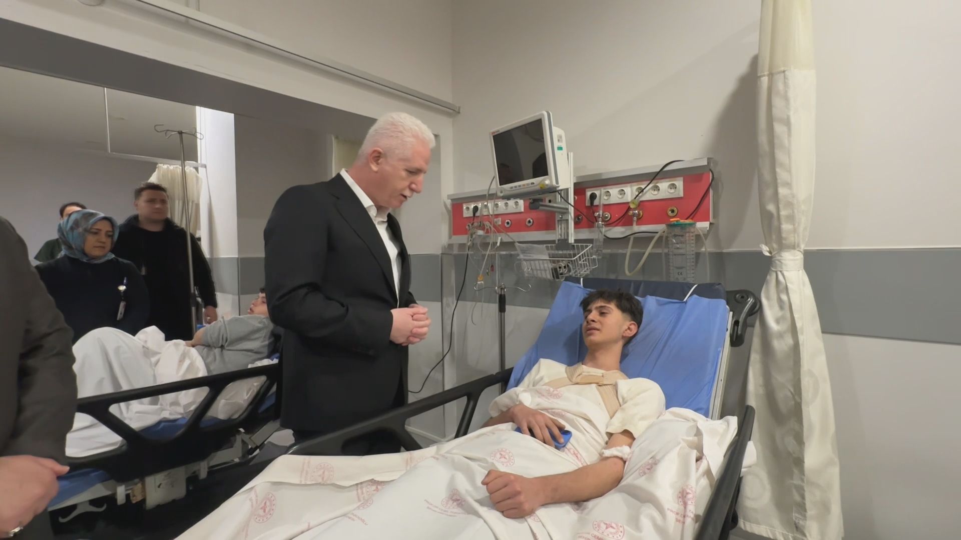 İstanbul Valisi Davut Gül Fatih Bina Çökmesi