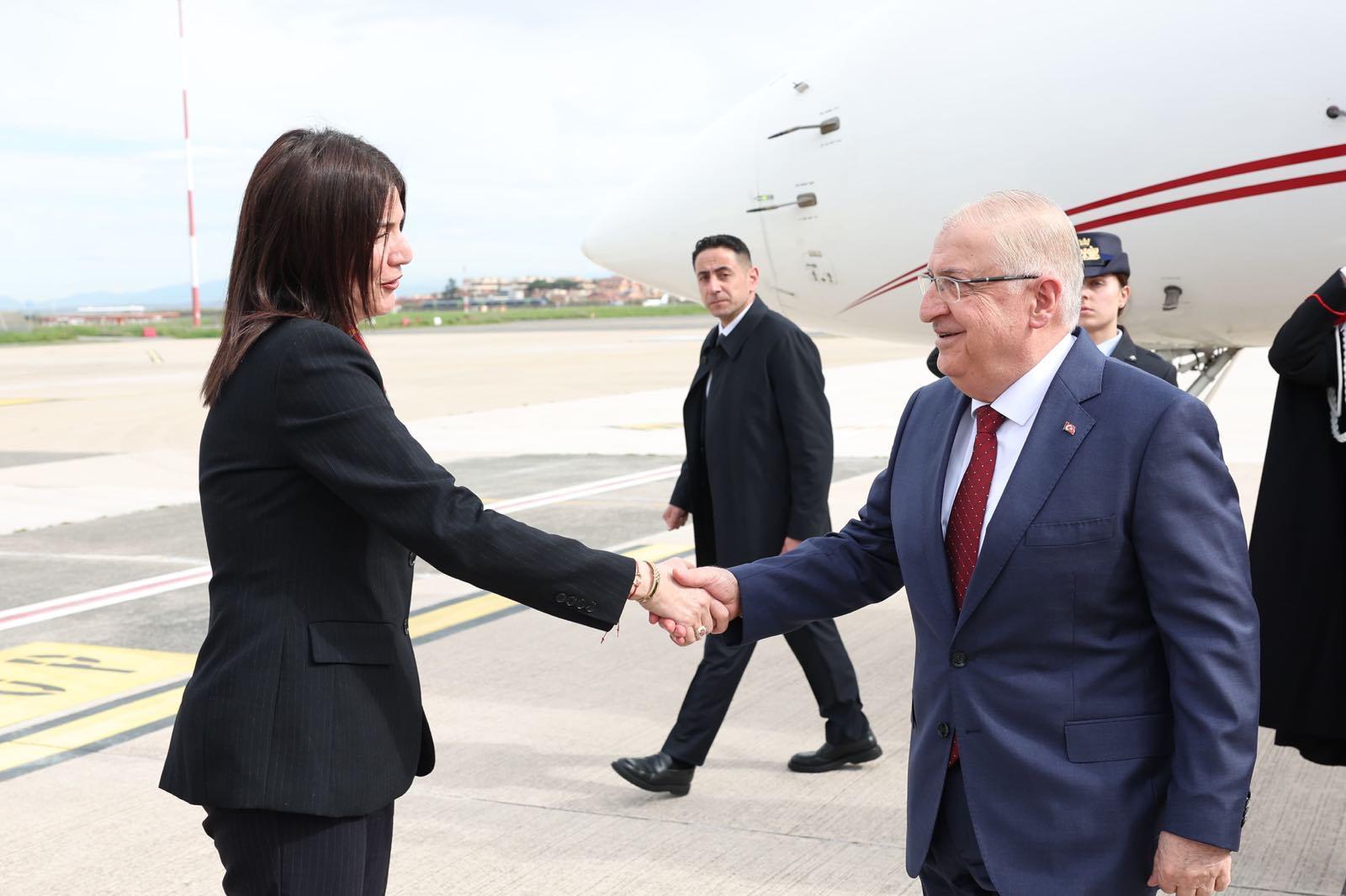 Yaşar Güler İtalya karşılama töreni