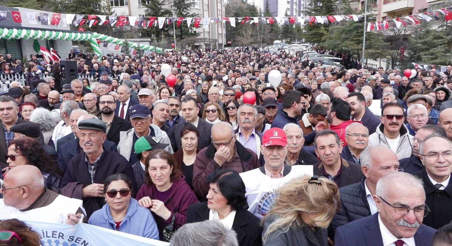 Mansur Yavaş Konuşma Yapıyor