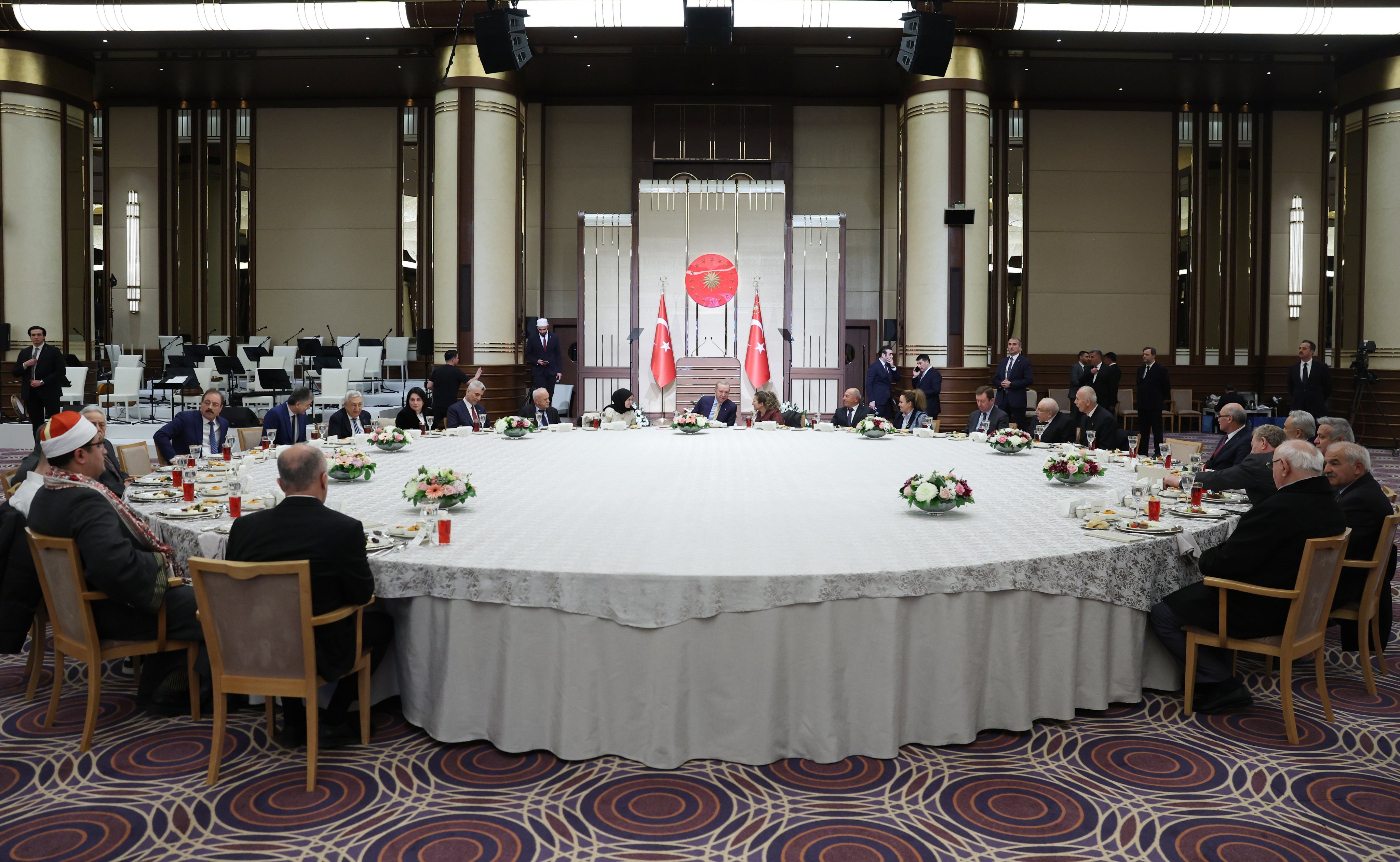 Cumhurbaşkanı Erdoğan Esnaf ve Sanatkarlarla İftar Programında Konuşuyor