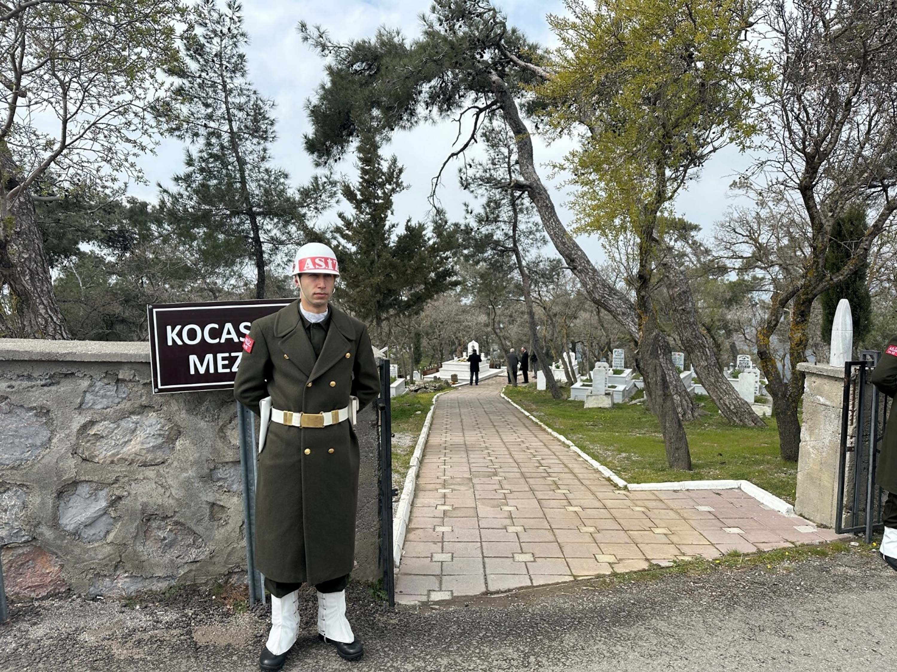 Seyit Onbaşı mezarı anma töreni