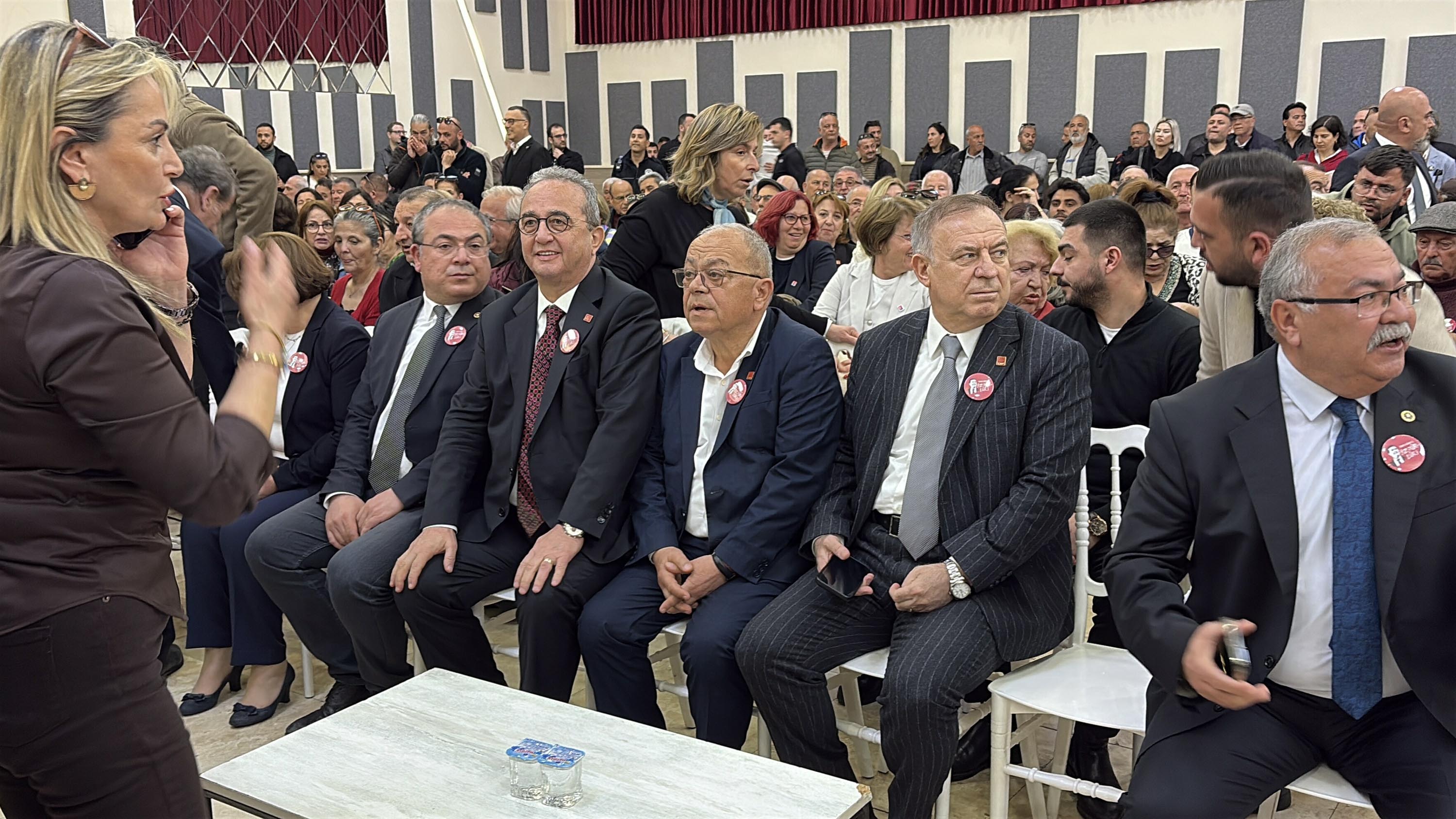 Tahsin Demirtaş Meclis Üyeleriyle