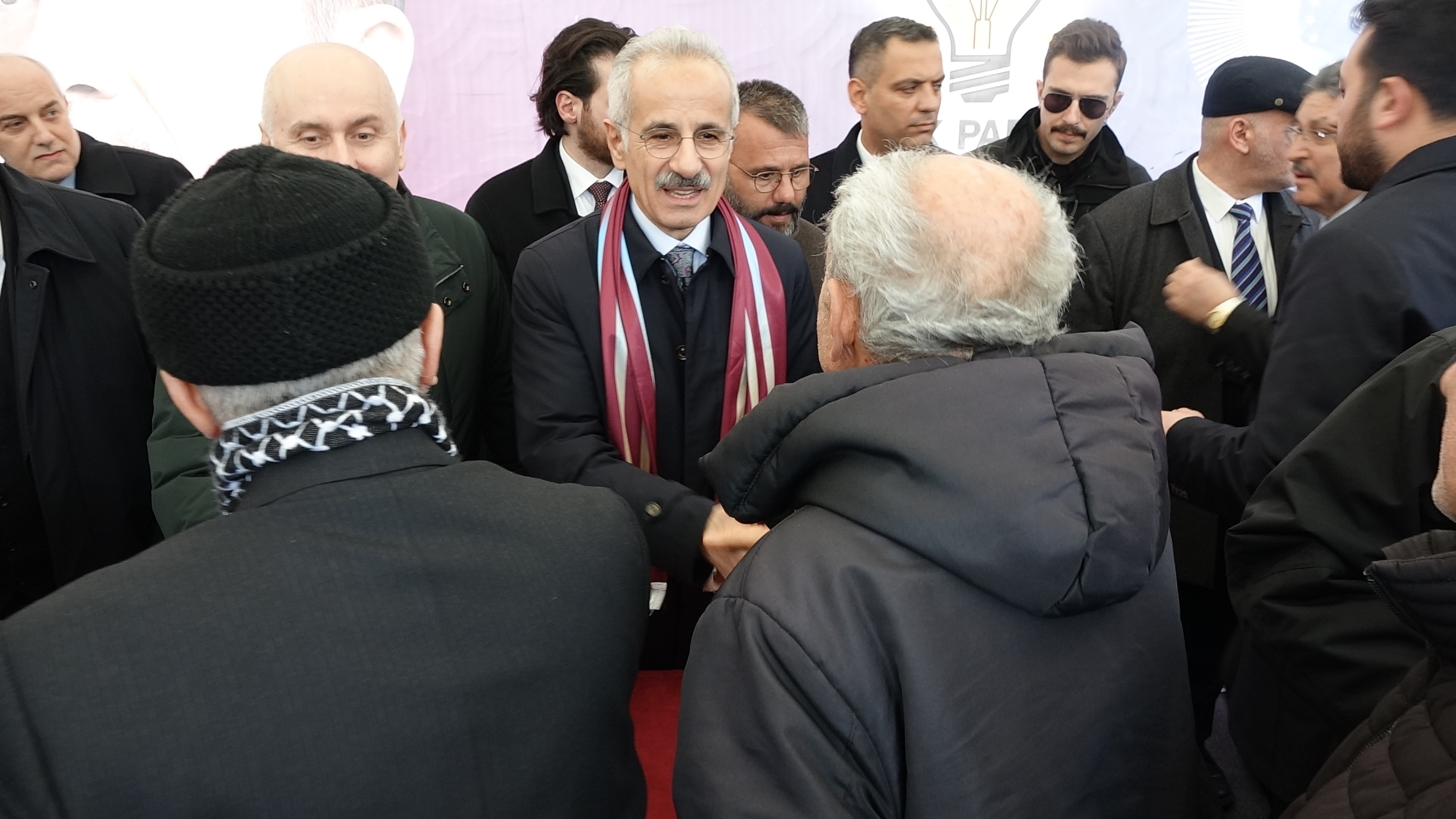 Uraloğlu ve Protokol