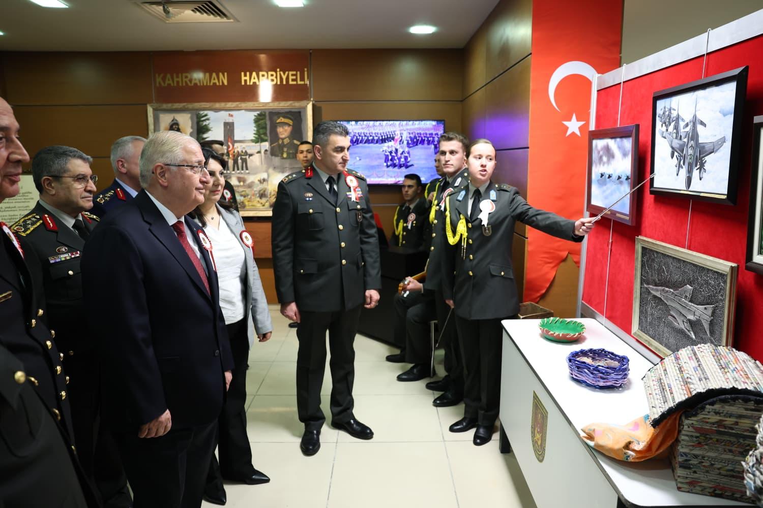 TSK Komuta Kademesi Törende