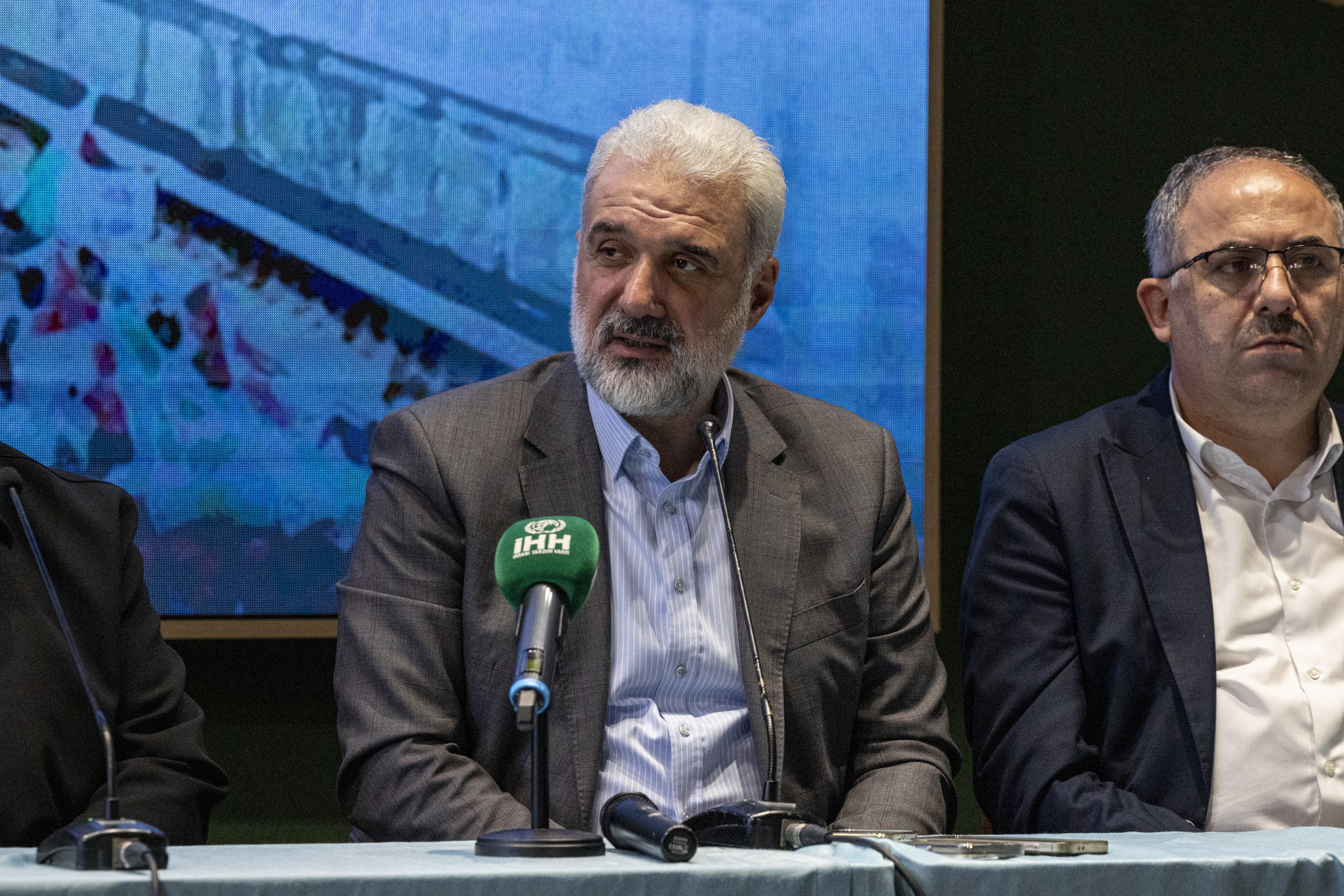 Osman Nuri Kabaktepe konuşma yapıyor